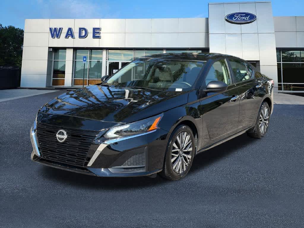 2025 Nissan Altima