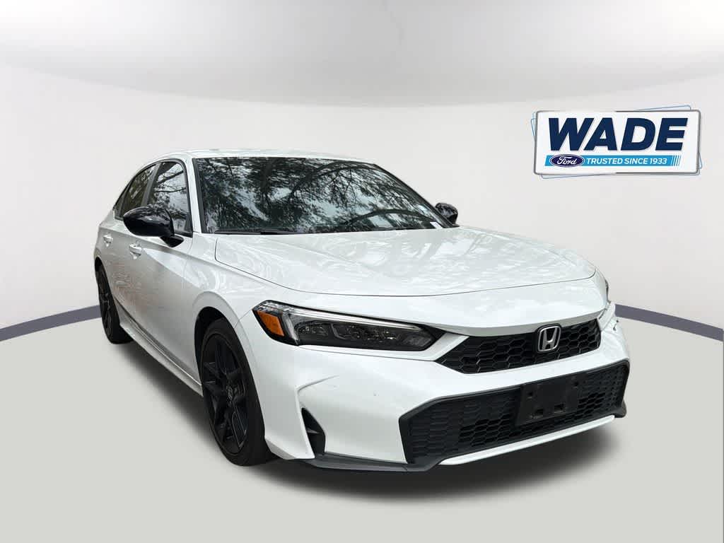 View vehicle photo 3