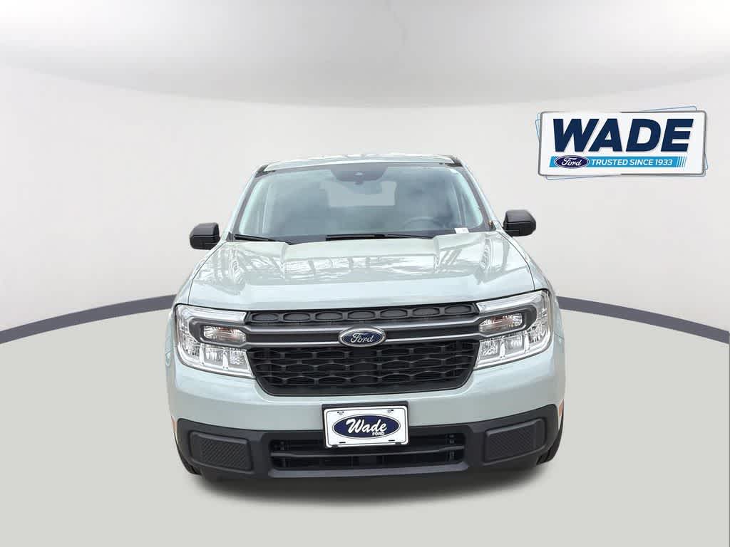 View vehicle photo 2