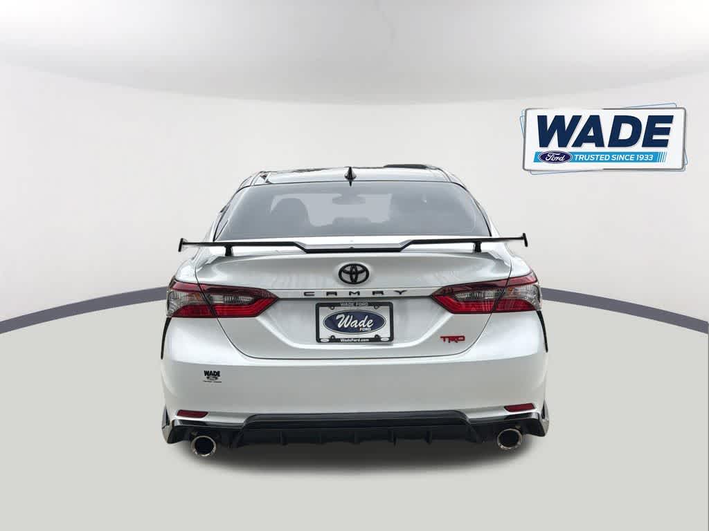 View vehicle photo 6