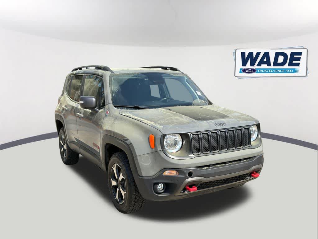 View vehicle photo 3