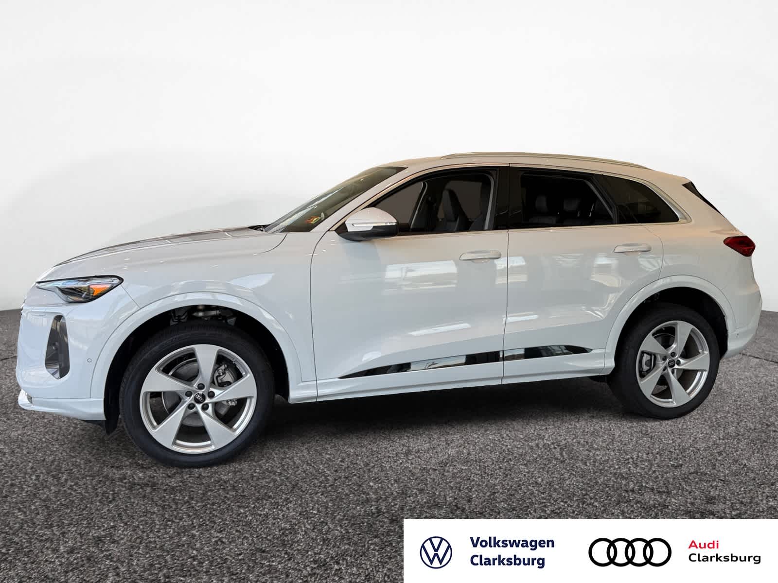 Bright White Clearcoat 2024 Chrysler Pacifica Hybrid S Appearance FWD Minivan Front-Wheel Drive Continuously Variable Transmission