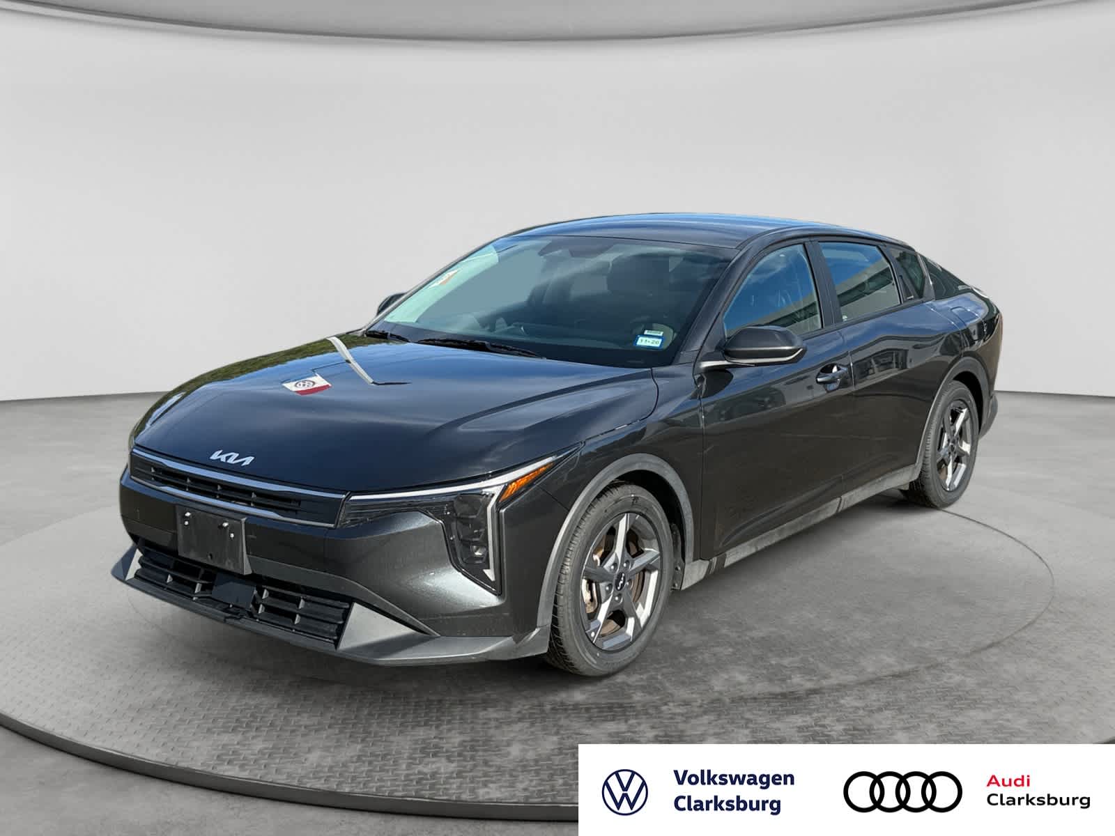 Interstellar Gray 2025 Kia K4 Sedan Front-Wheel Drive Continuously Variable Transmission