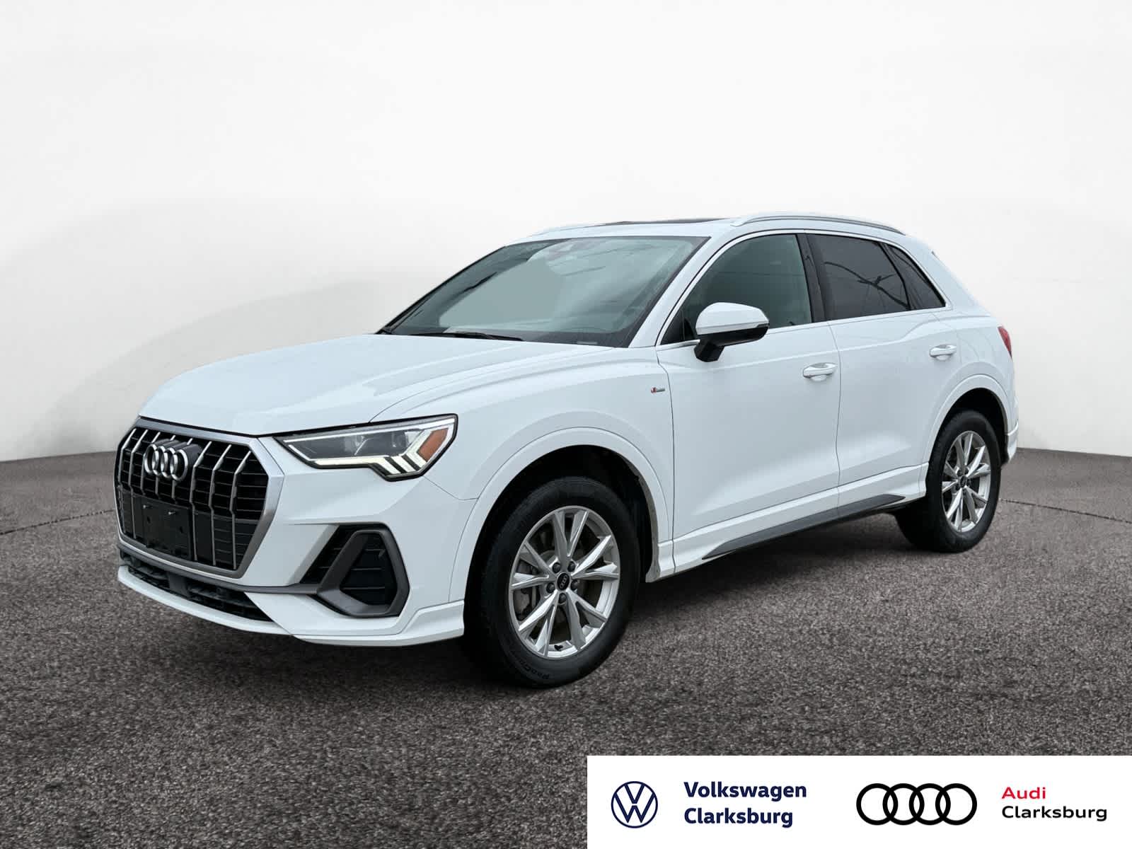 2024 Audi Q3 quattro Premium S Line 45 TFSI
