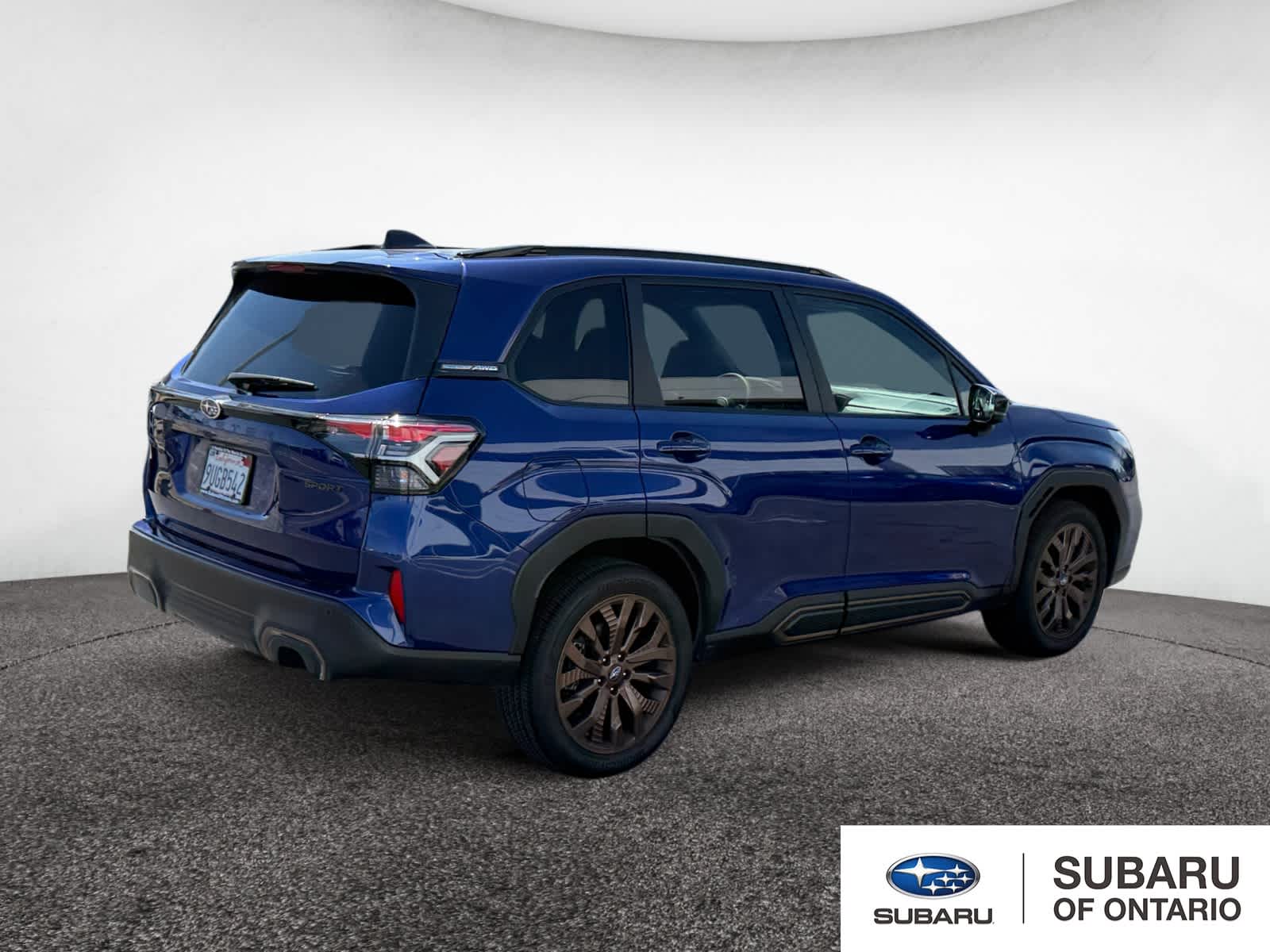 View vehicle photo 5