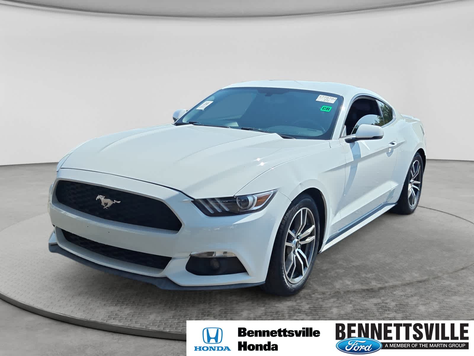 2017 Ford Mustang EcoBoost Coupe RWD