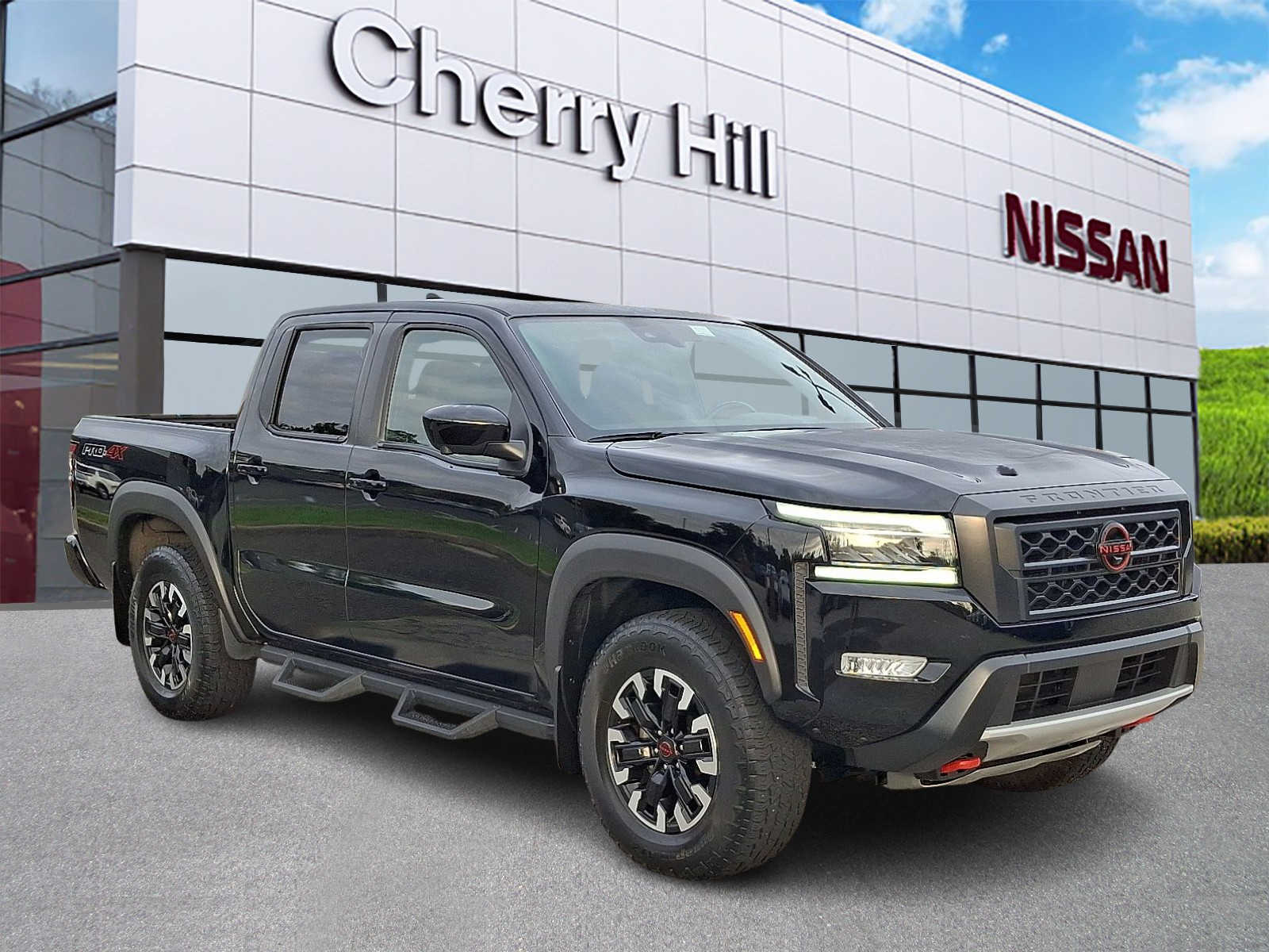  2024 Nissan Frontier PRO-4X Crew Cab 4WD   