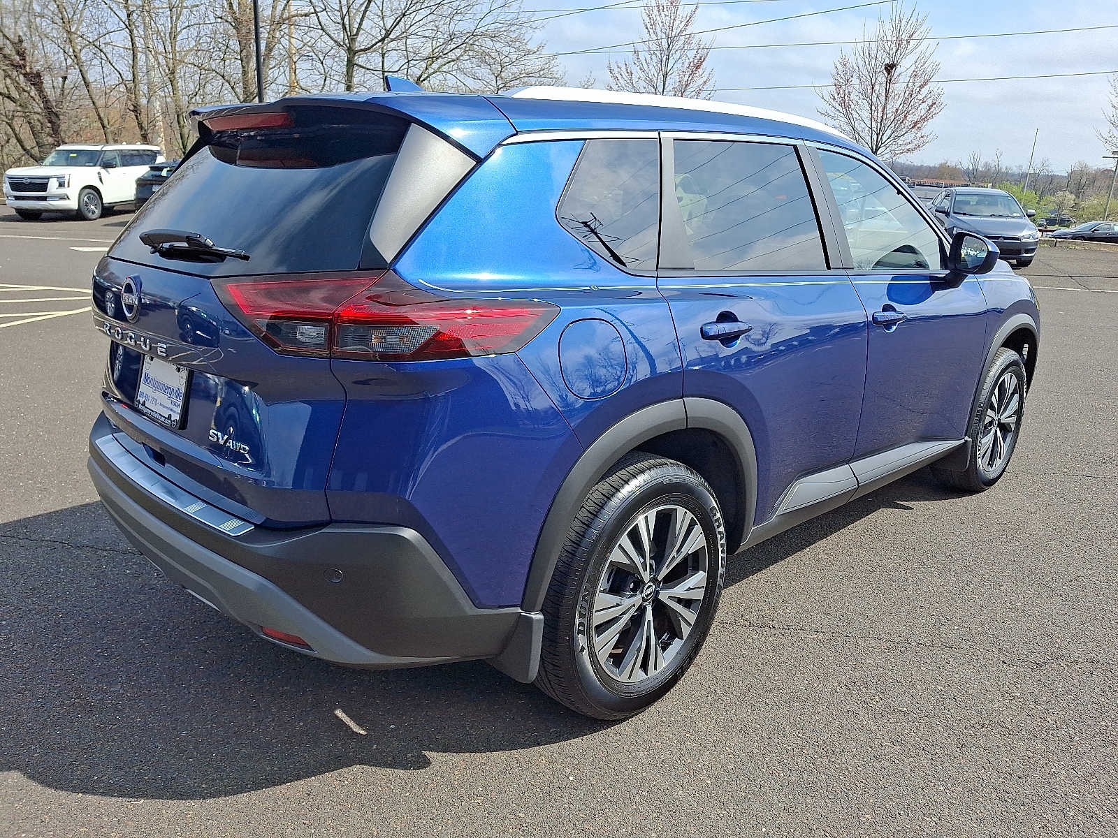 View vehicle photo 6