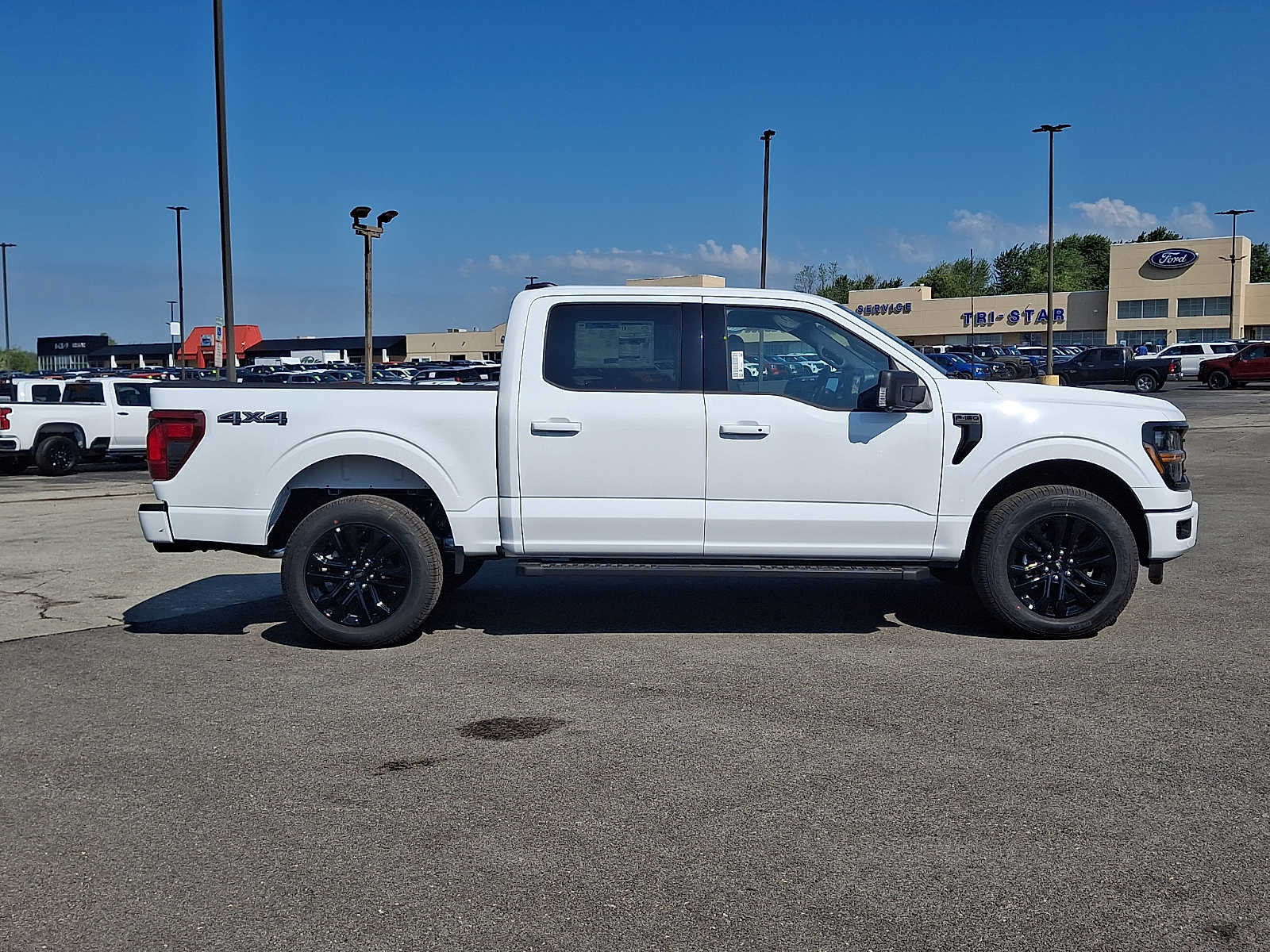 View vehicle photo 7