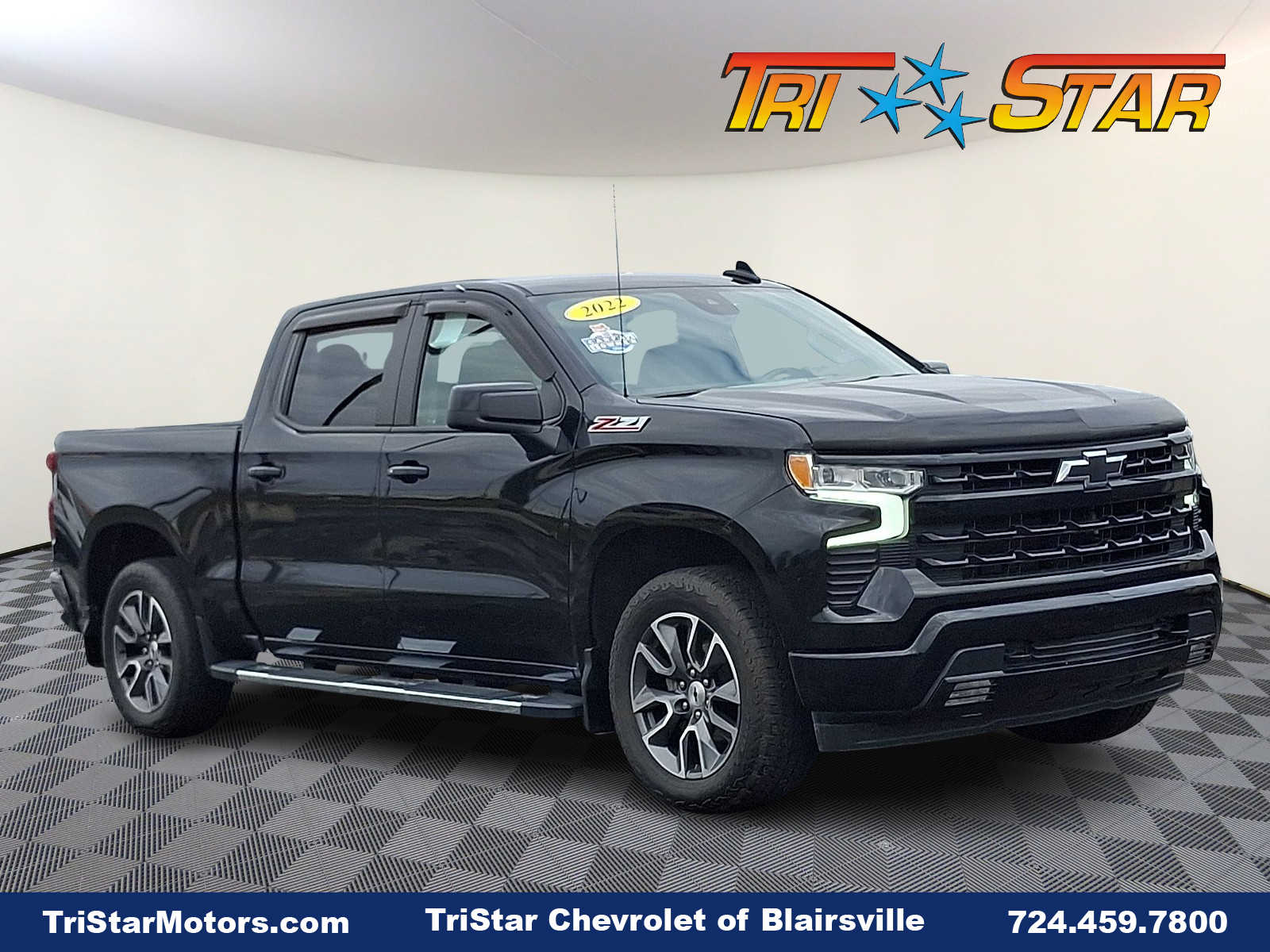 View vehicle photo 2