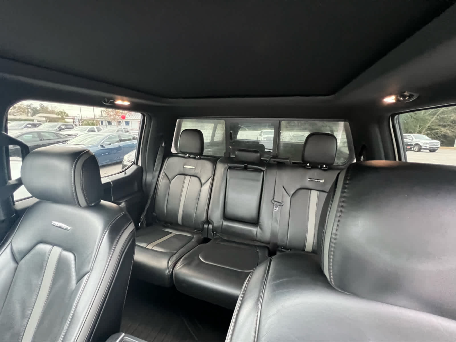 2018 Ford F-150 Platinum White Platinum Metallic Tri-Coat at Low Country Motors
