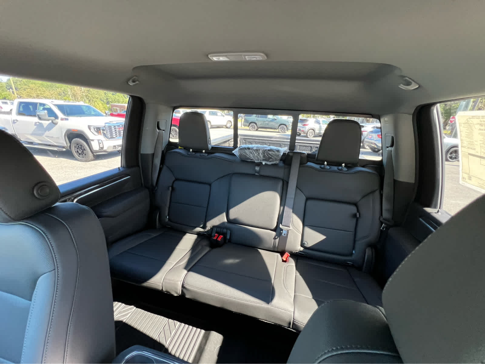 2025 Chevrolet Silverado 2500HD LTZ - 11