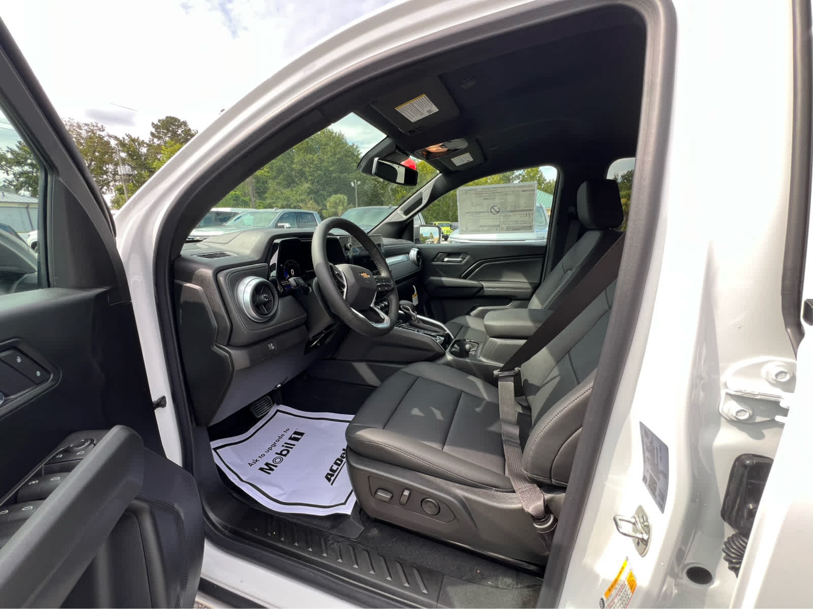 2026 Chevrolet Colorado 2WD LT - 10