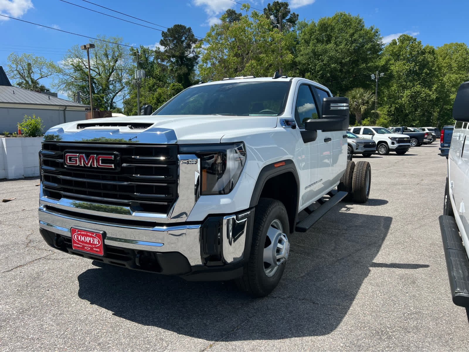 2026 GMC Sierra 3500HD Pro - 0