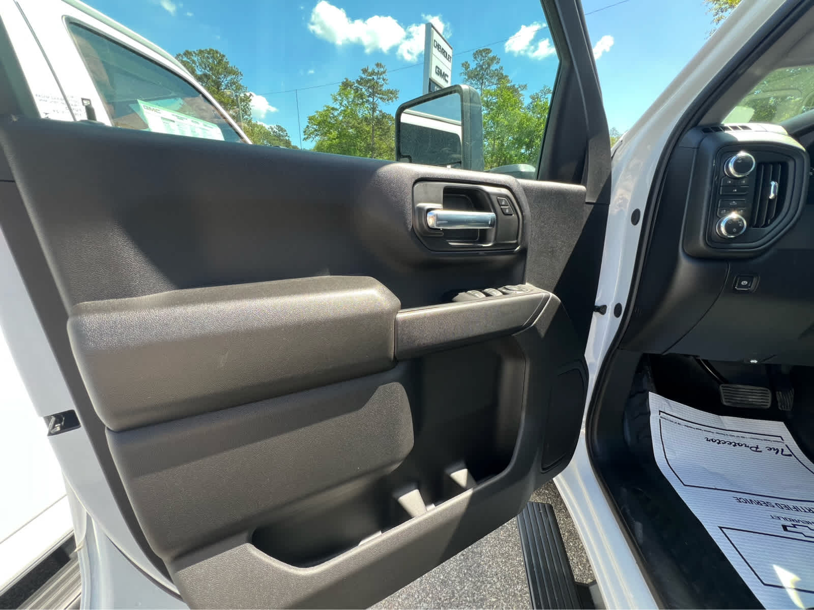 2026 GMC Sierra 3500HD Pro - 4
