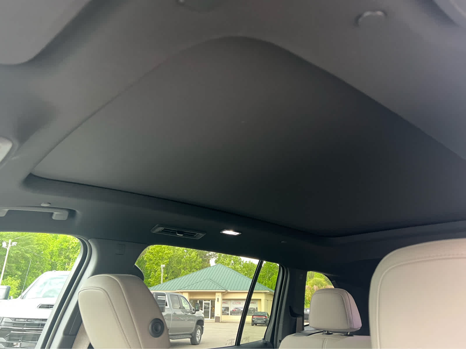 2026 GMC Acadia FWD Elevation - 9
