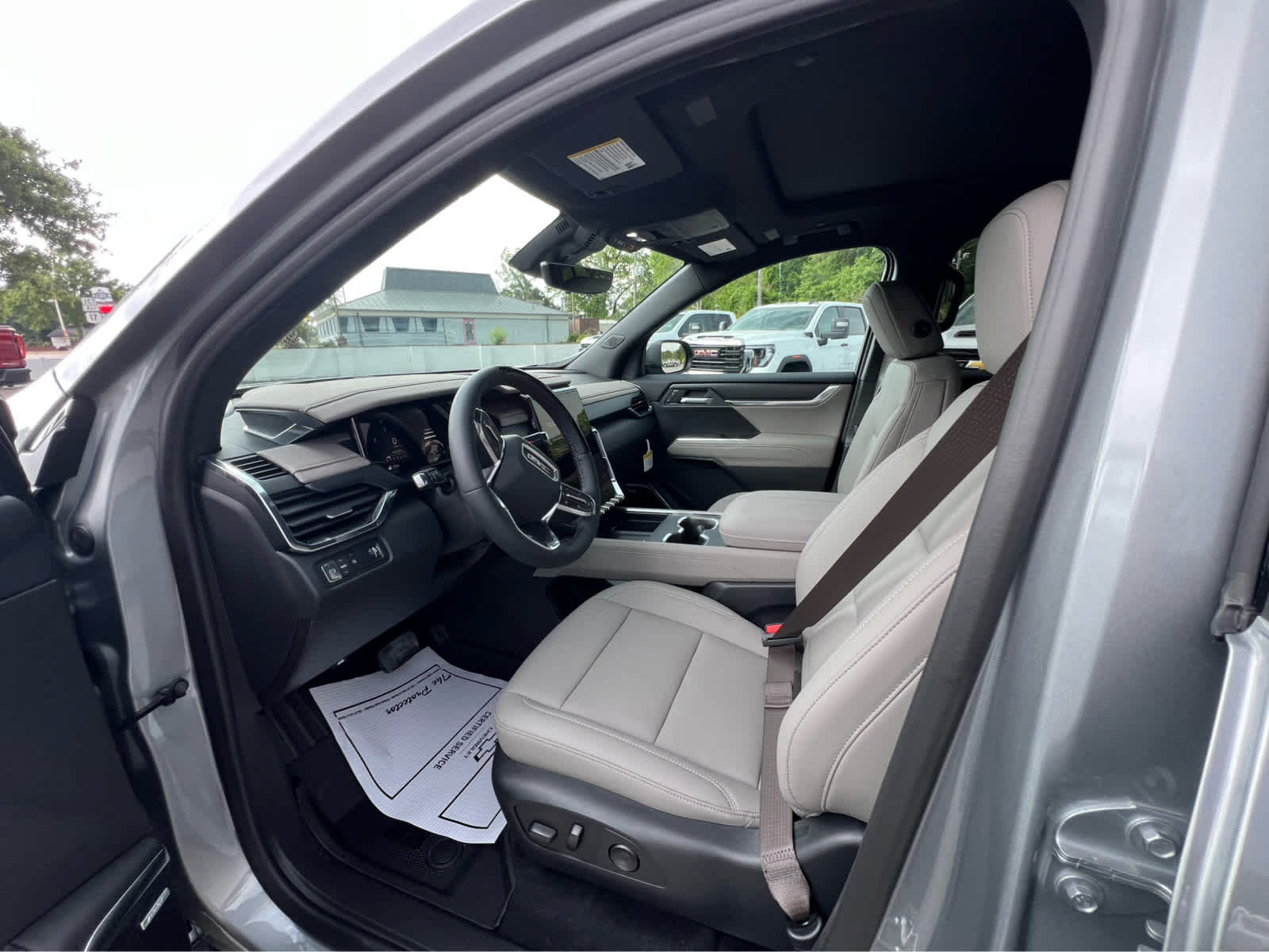 2026 GMC Acadia FWD Elevation - 5