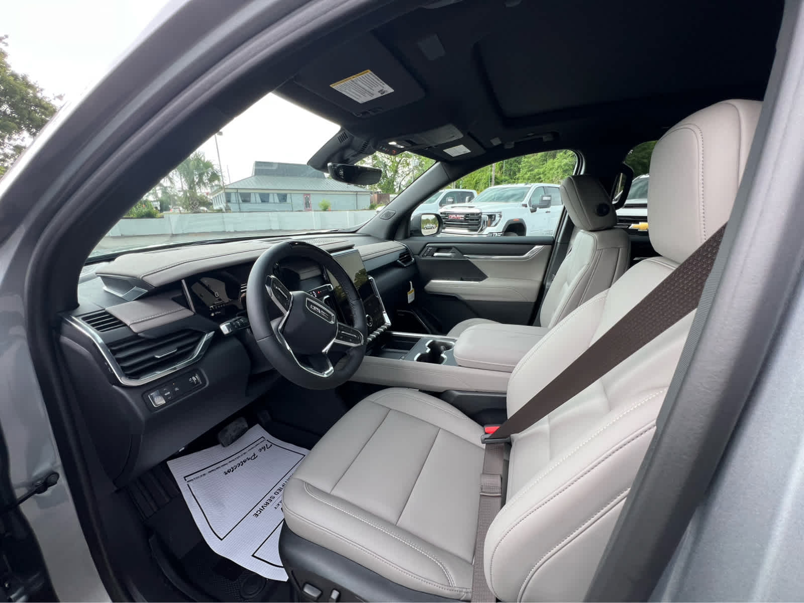 2026 GMC Acadia FWD Elevation - 7