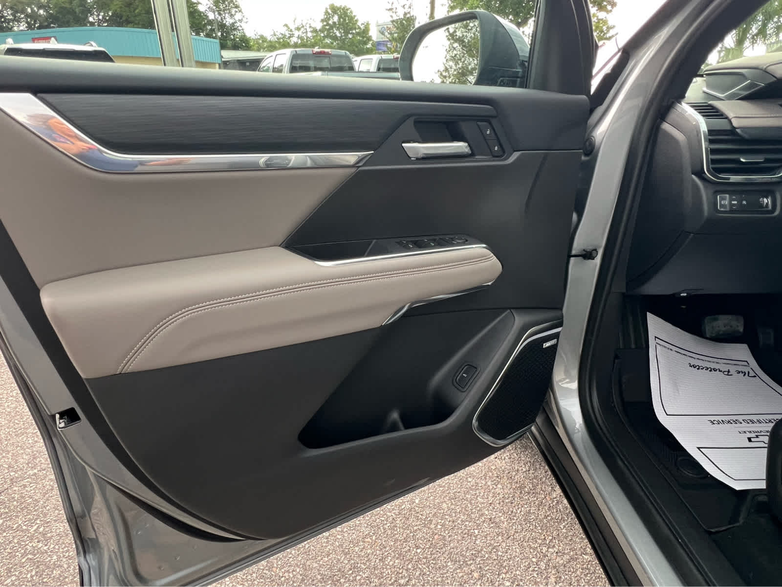 2026 GMC Acadia FWD Elevation - 10