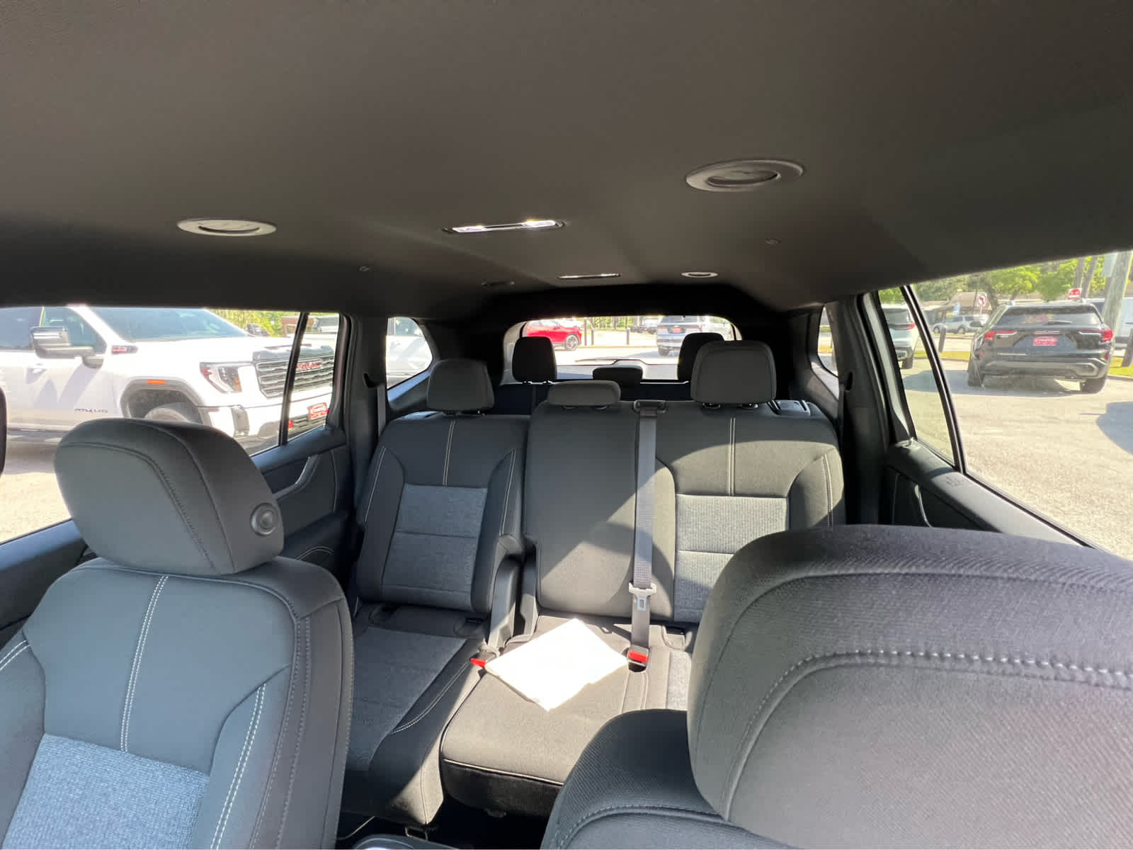 2025 GMC Acadia FWD Elevation - 8