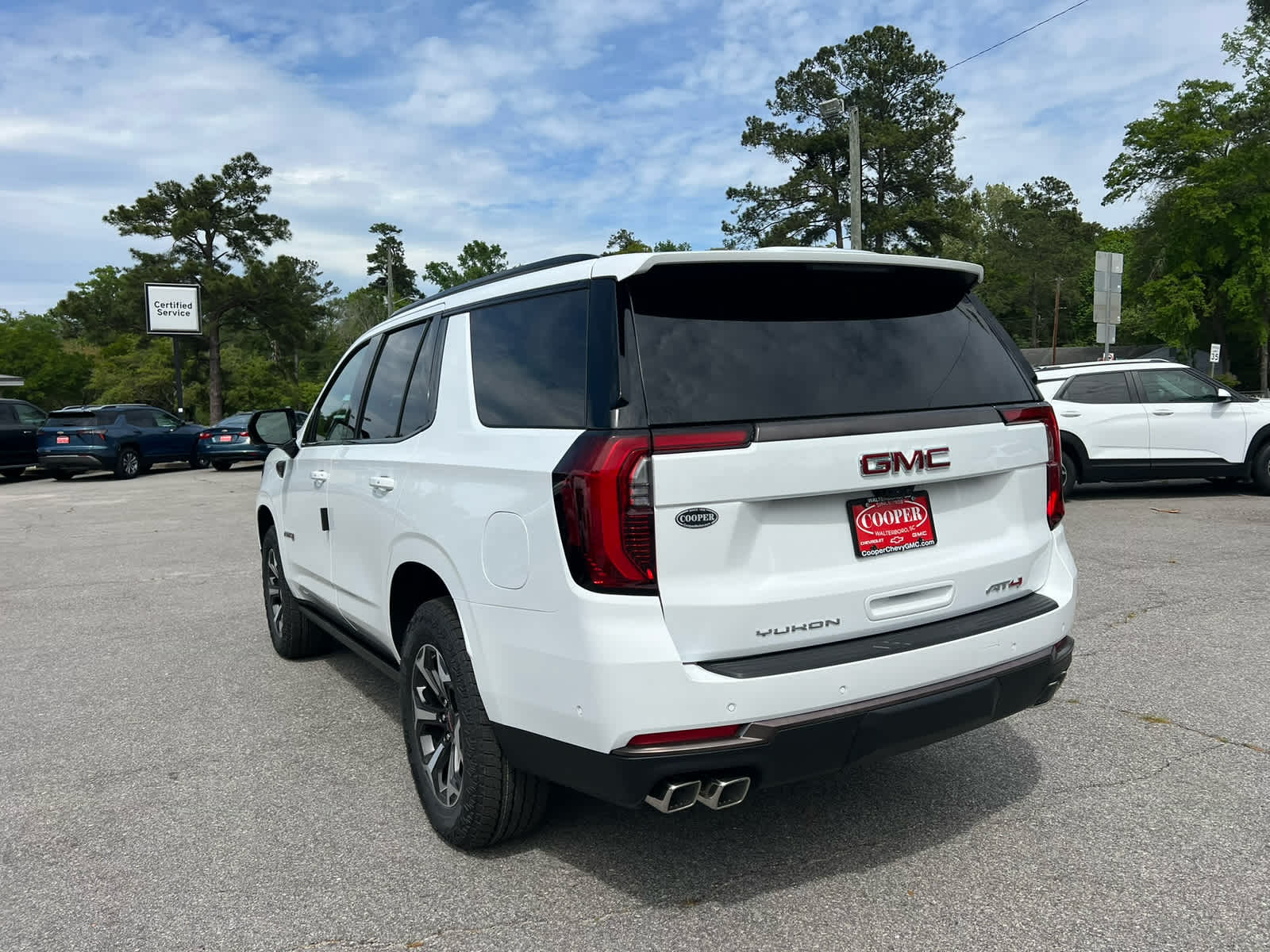 2026 GMC Yukon AT4 Ultimate - 4