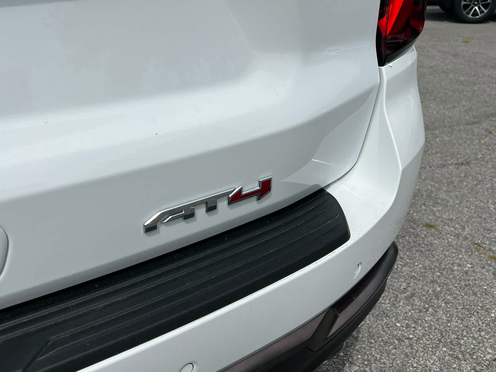 2026 GMC Yukon AT4 Ultimate - 5