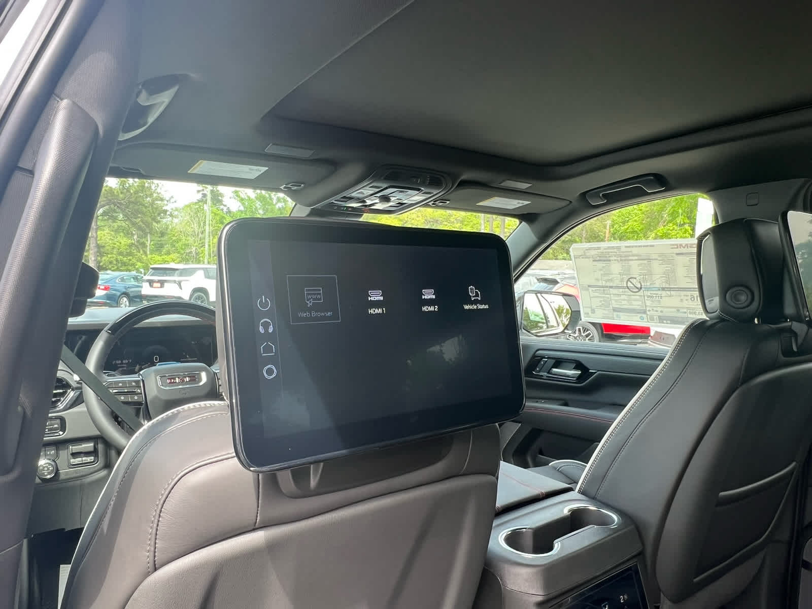 2026 GMC Yukon AT4 Ultimate - 7