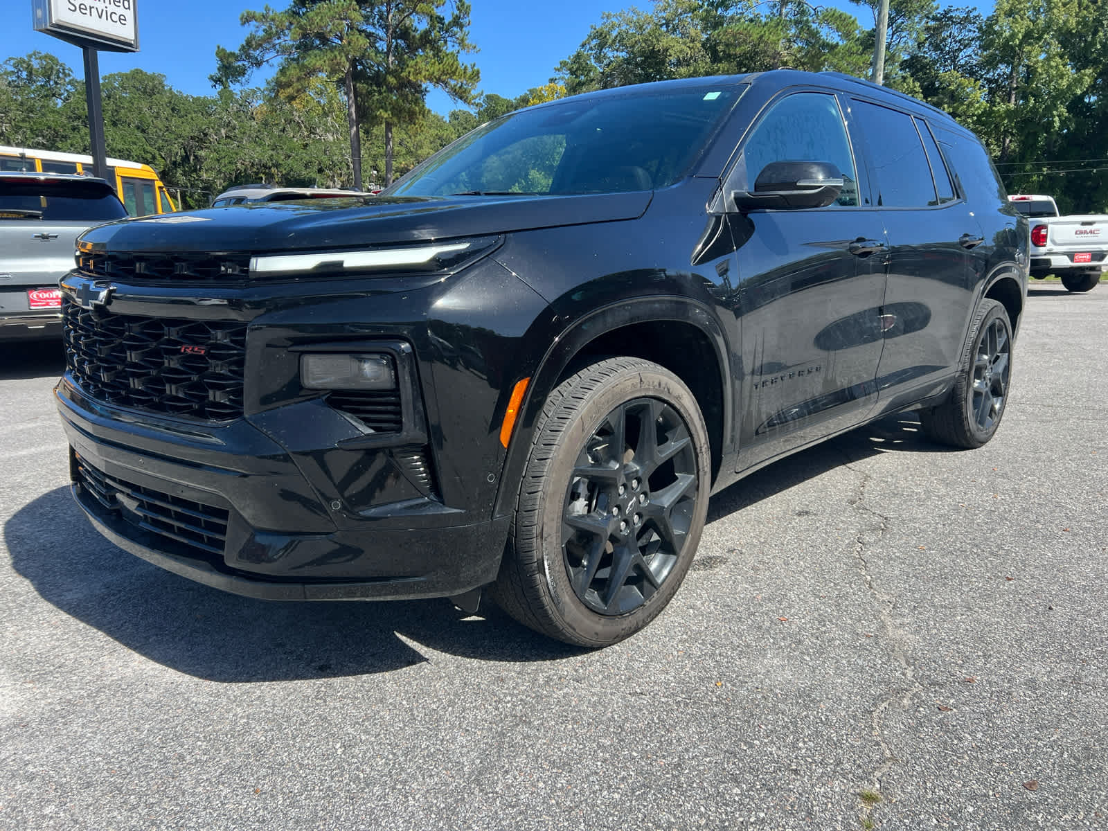 2024 Chevrolet Traverse FWD RS - 0