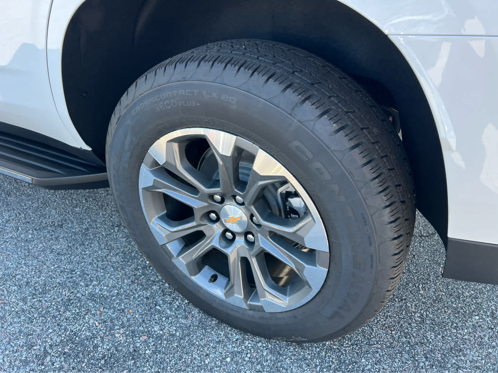 2025 Chevrolet Tahoe LS - 4