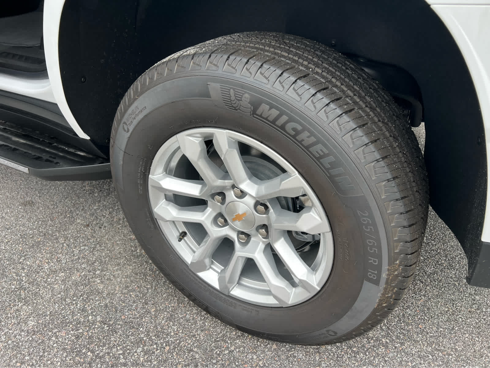 2025 Chevrolet Tahoe LS - 4