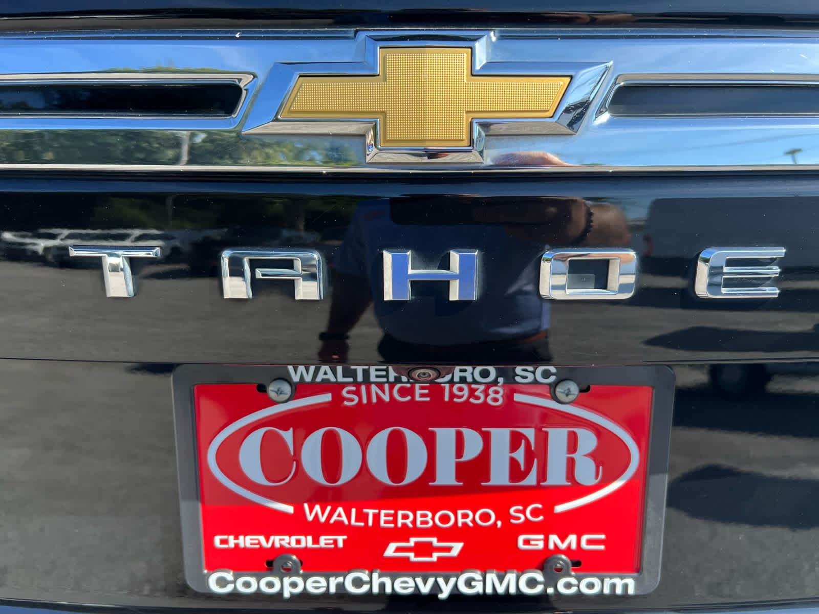 2024 Chevrolet Tahoe LT - 2