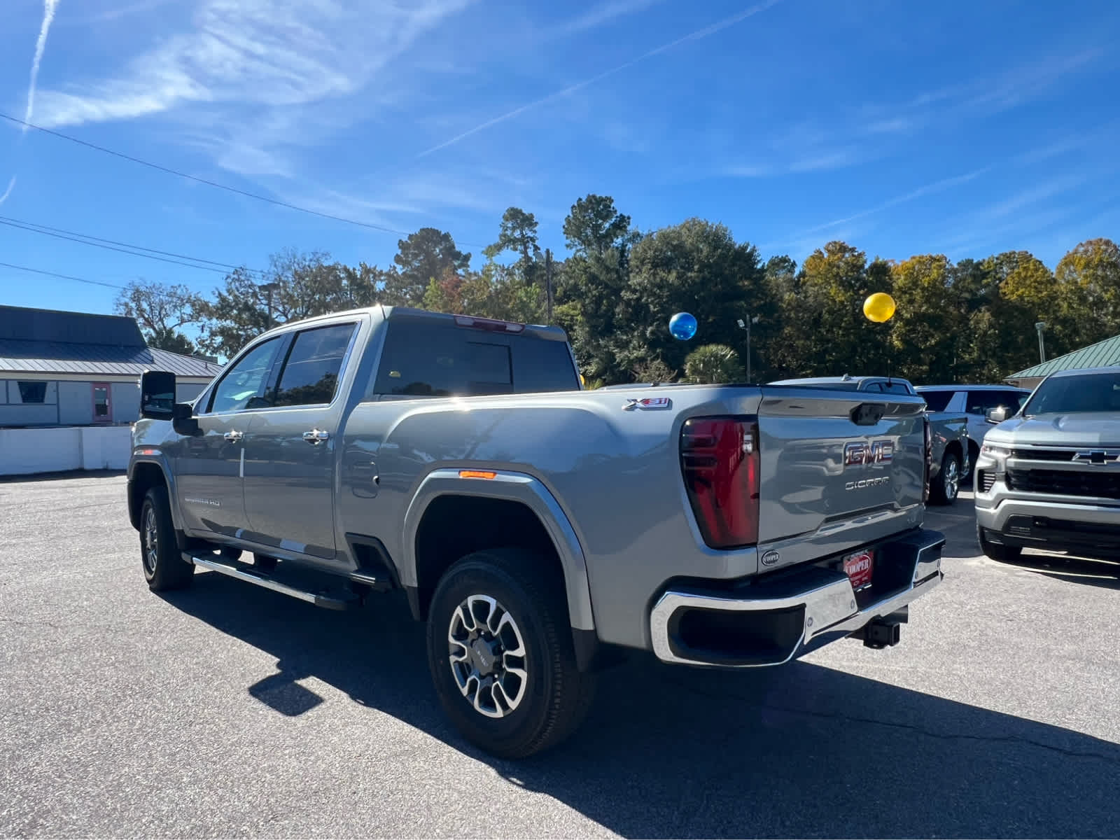 2026 GMC Sierra 2500HD SLT - 2