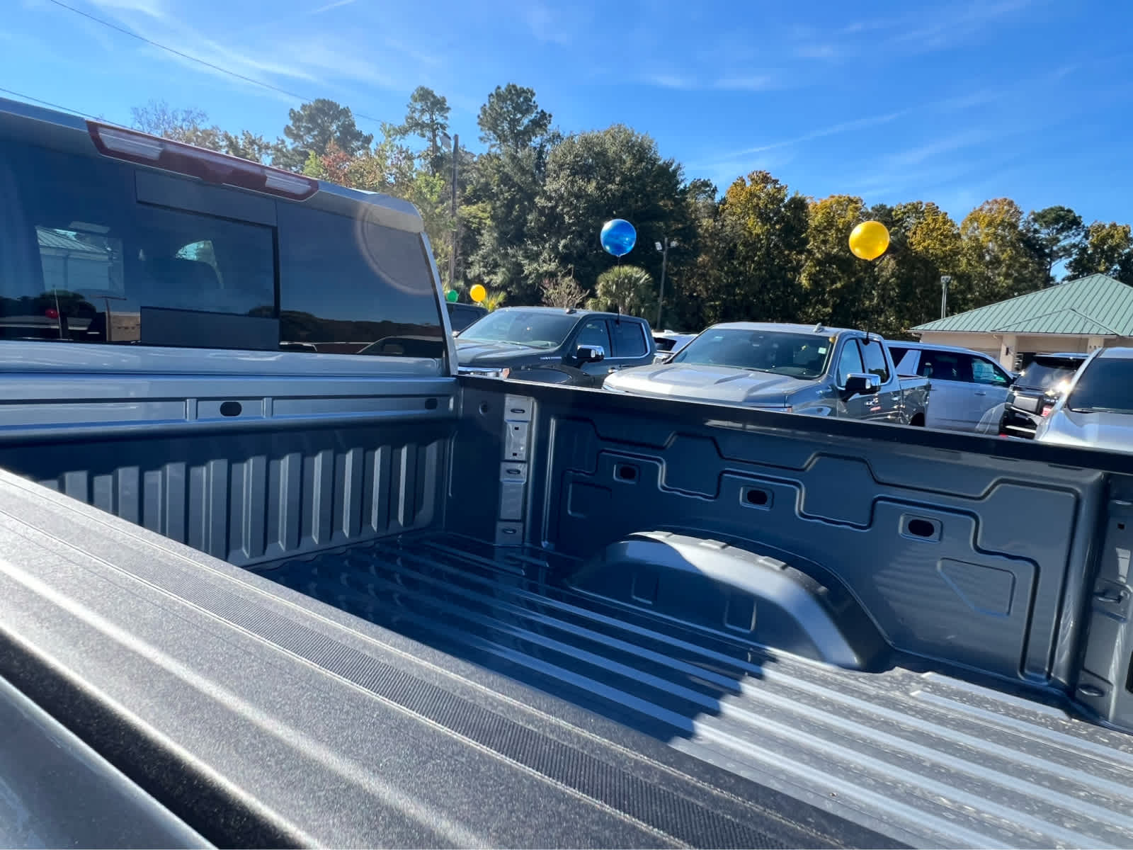 2026 GMC Sierra 2500HD SLT - 5