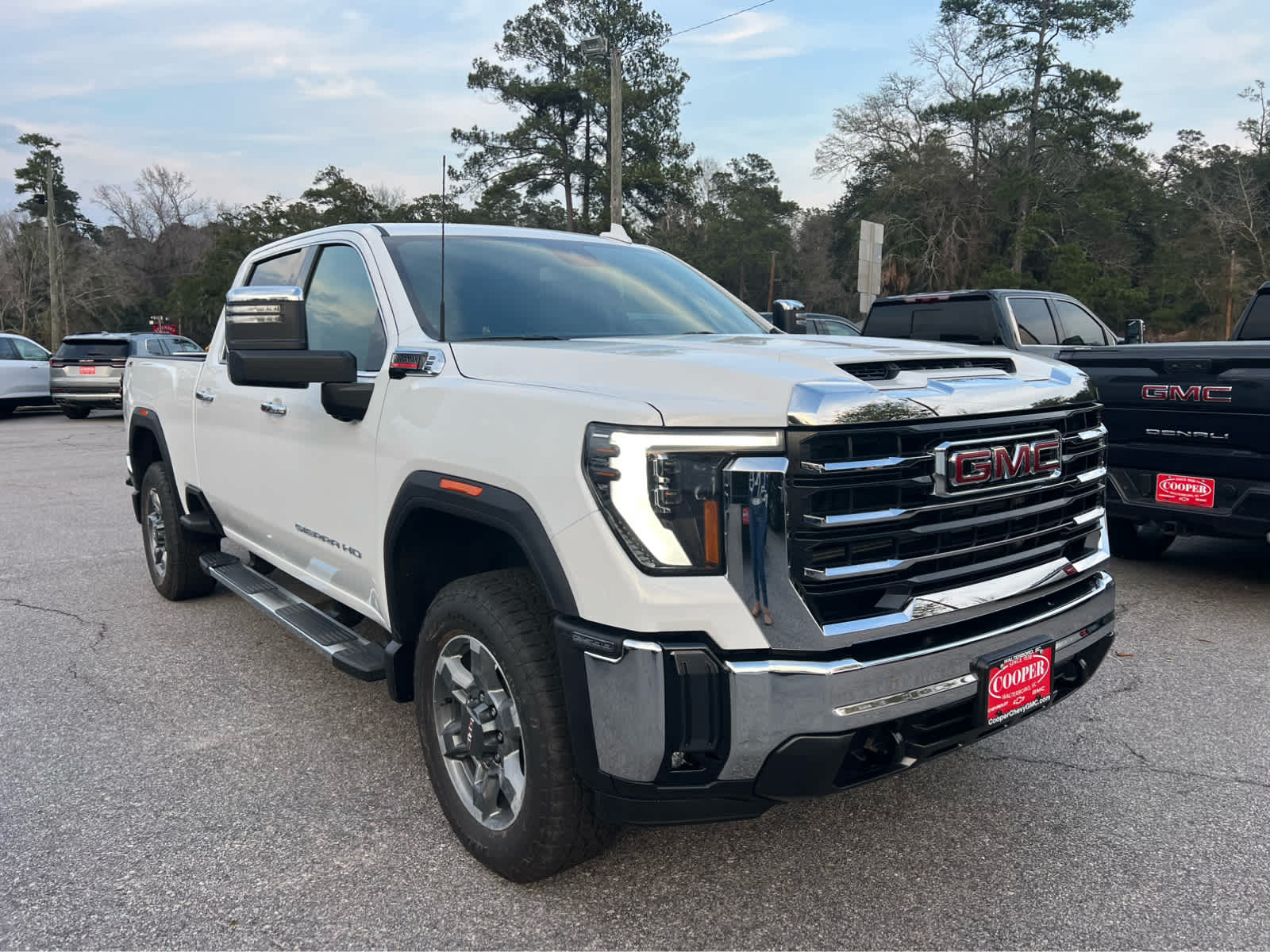 2026 GMC Sierra 2500HD SLT - 1