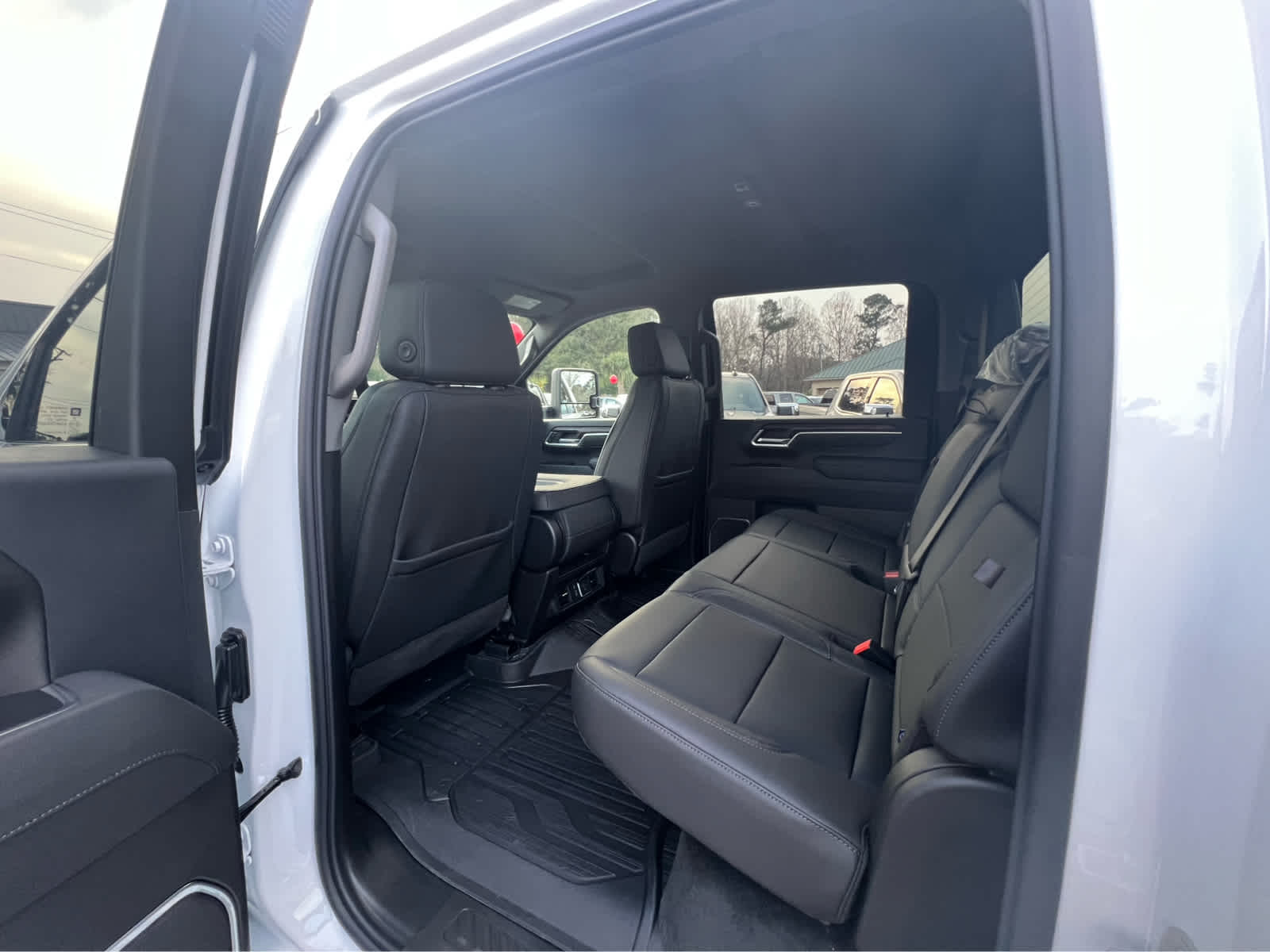 2026 GMC Sierra 2500HD SLT - 6