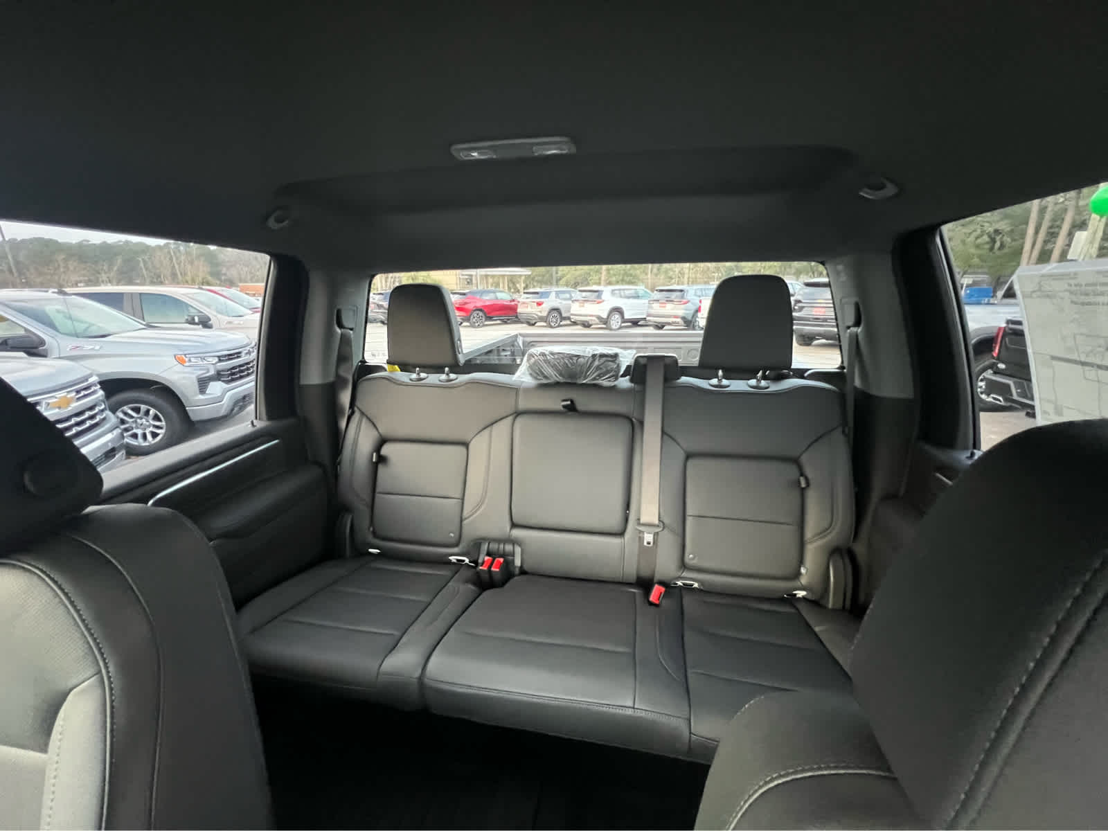 2026 GMC Sierra 2500HD SLT - 9