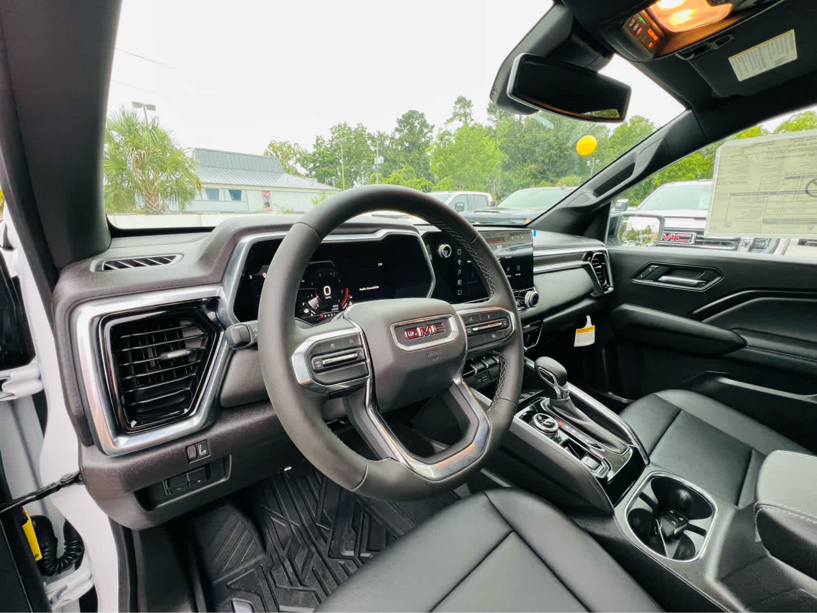 2025 GMC Canyon 4WD Elevation - 10