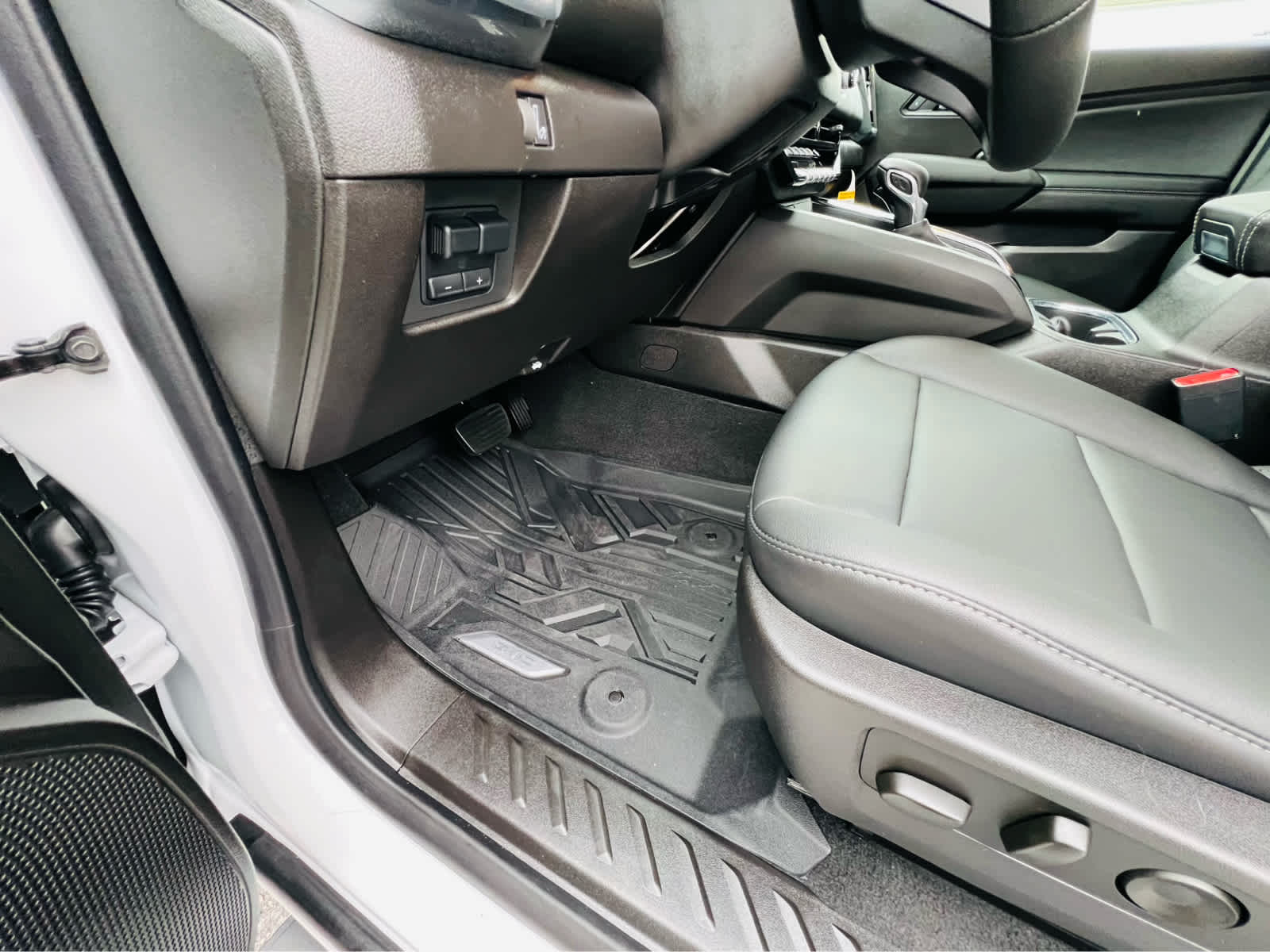 2025 GMC Canyon 4WD Elevation - 11