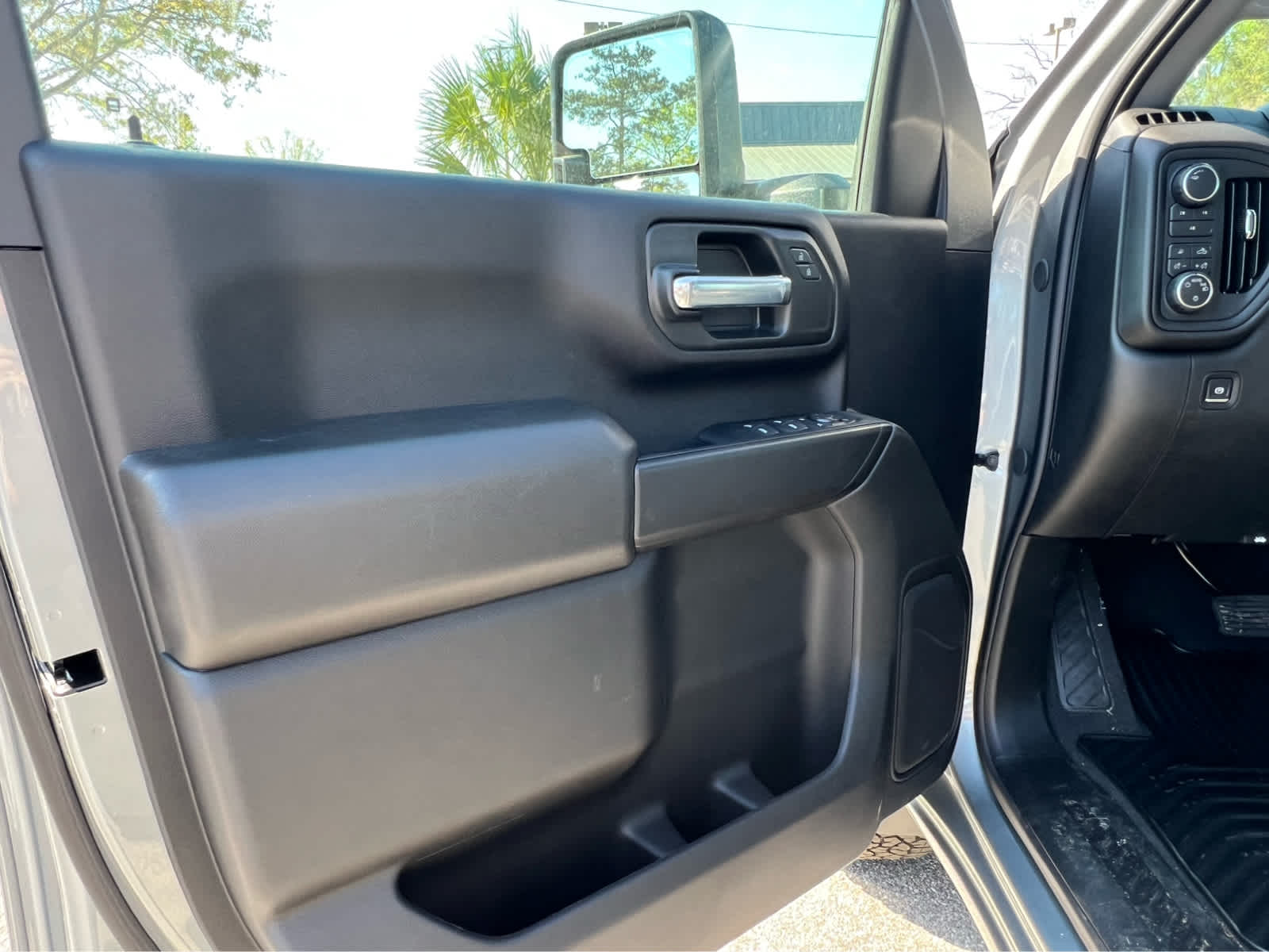 2026 Chevrolet Silverado 2500HD Custom - 7