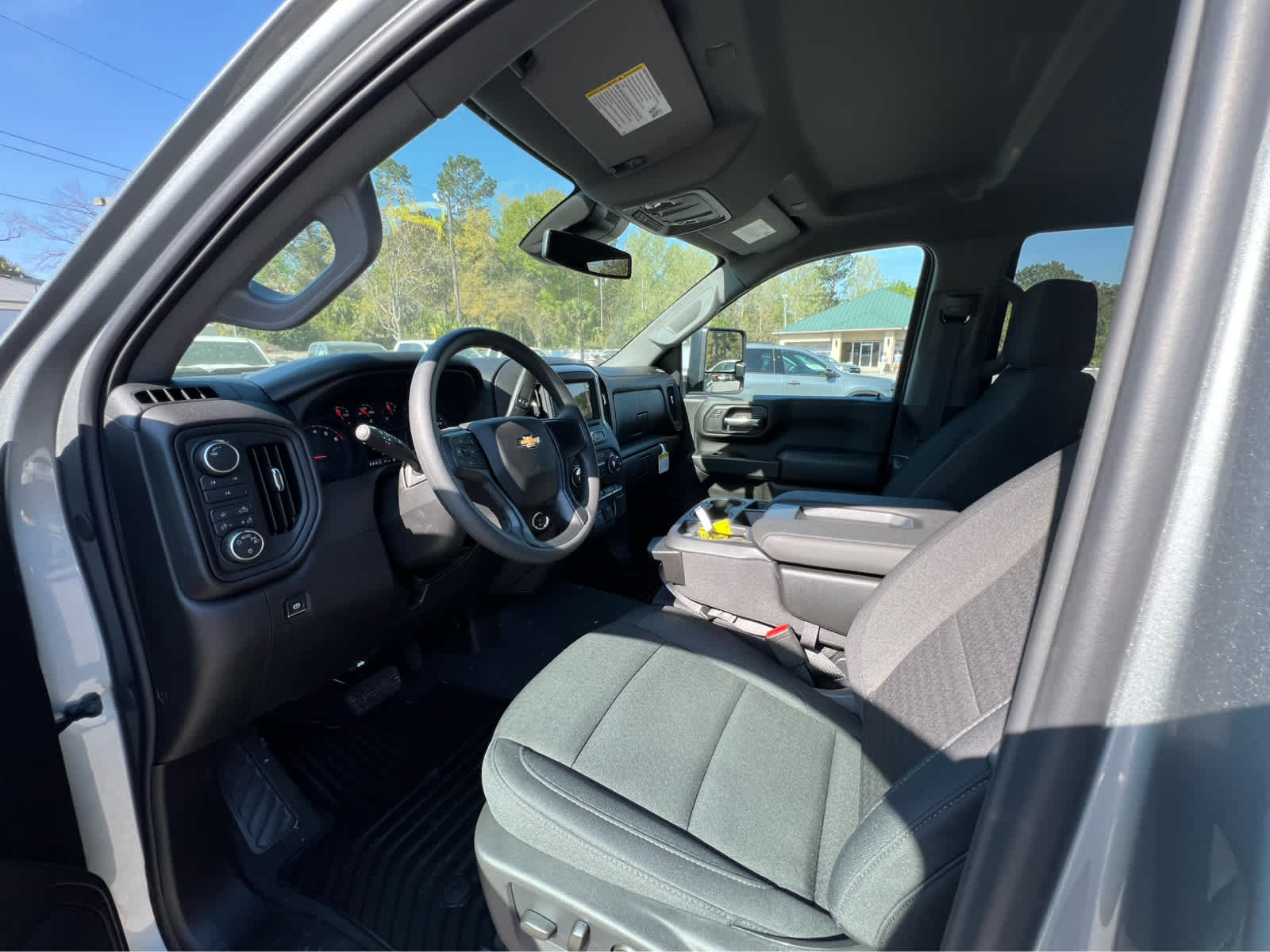 2026 Chevrolet Silverado 2500HD Custom - 9