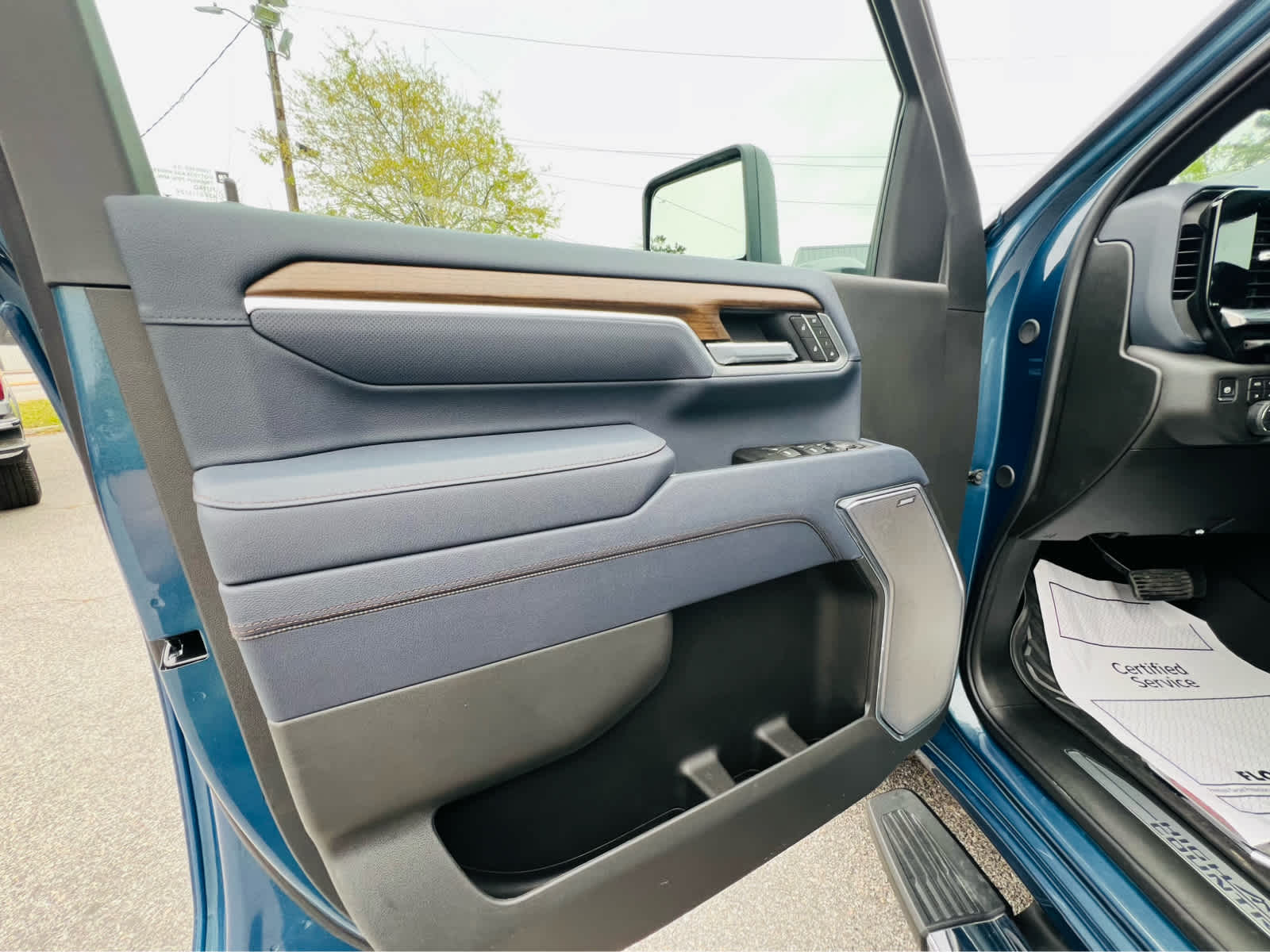 2026 Chevrolet Silverado 2500HD High Country - 8