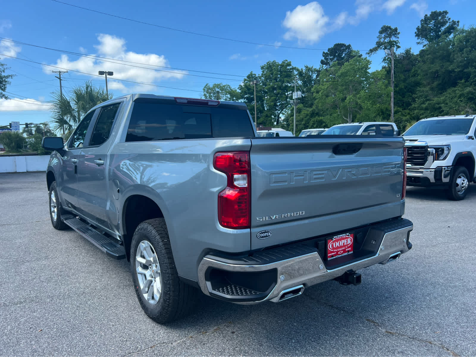 2026 Chevrolet Silverado 1500 LT - 3