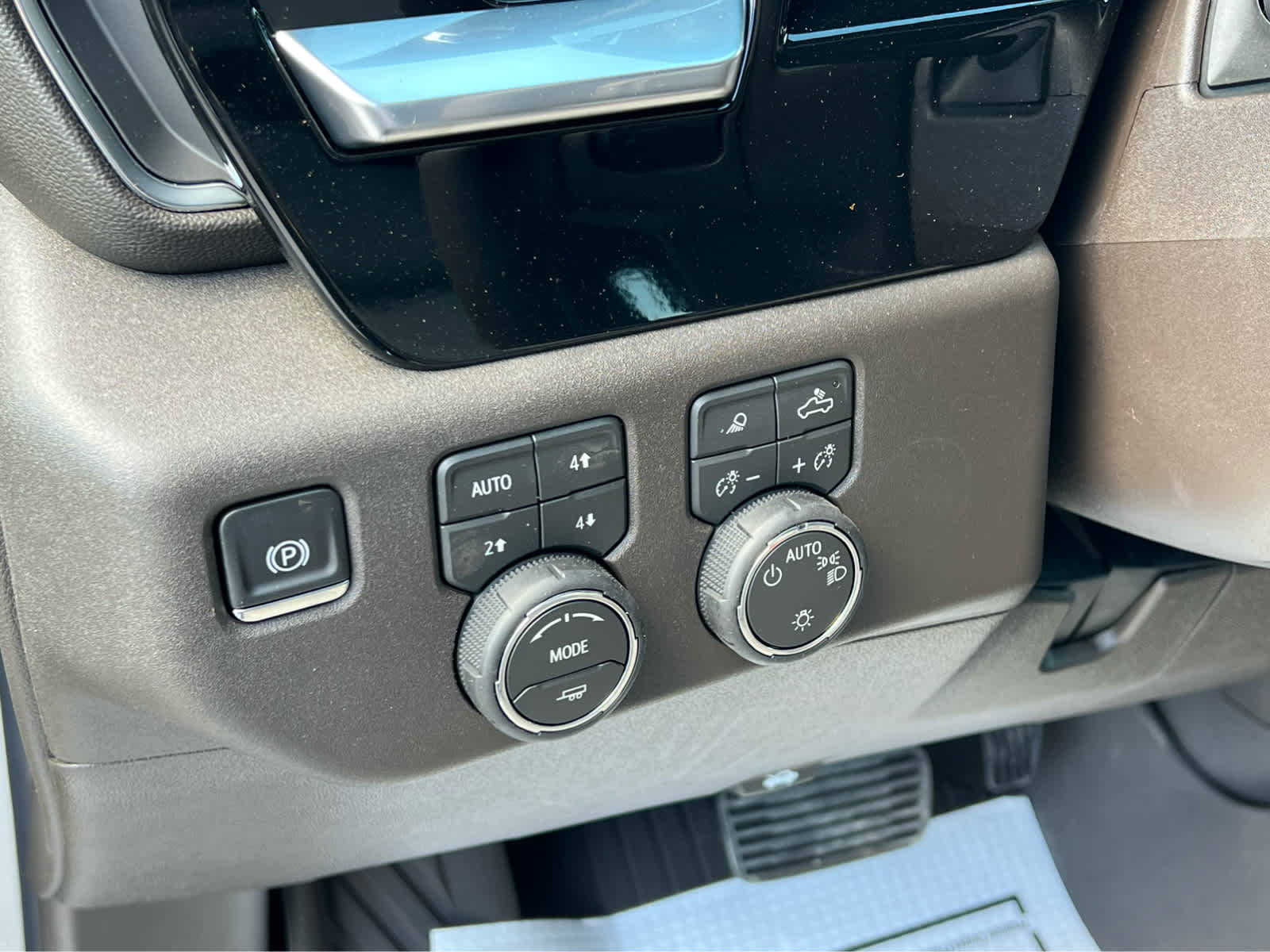 2026 Chevrolet Silverado 1500 LT - 11