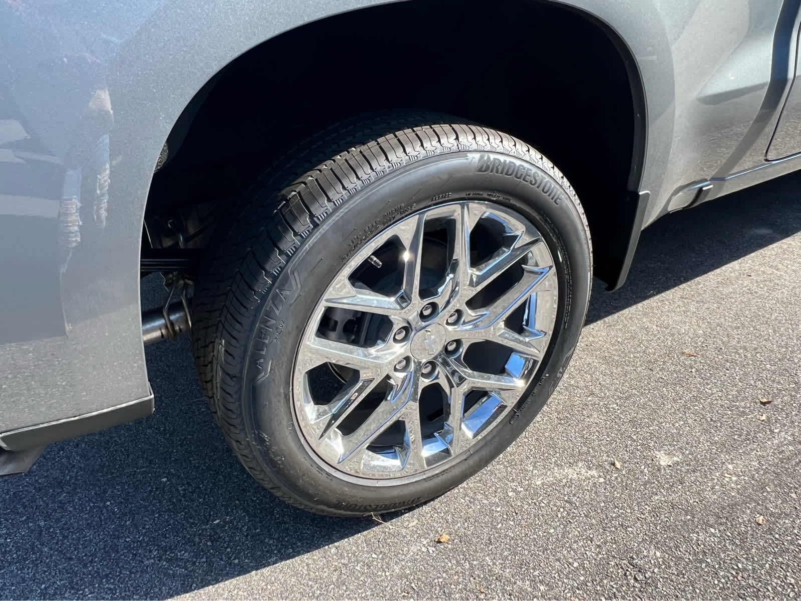 2025 Chevrolet Silverado 1500 LTZ - 4