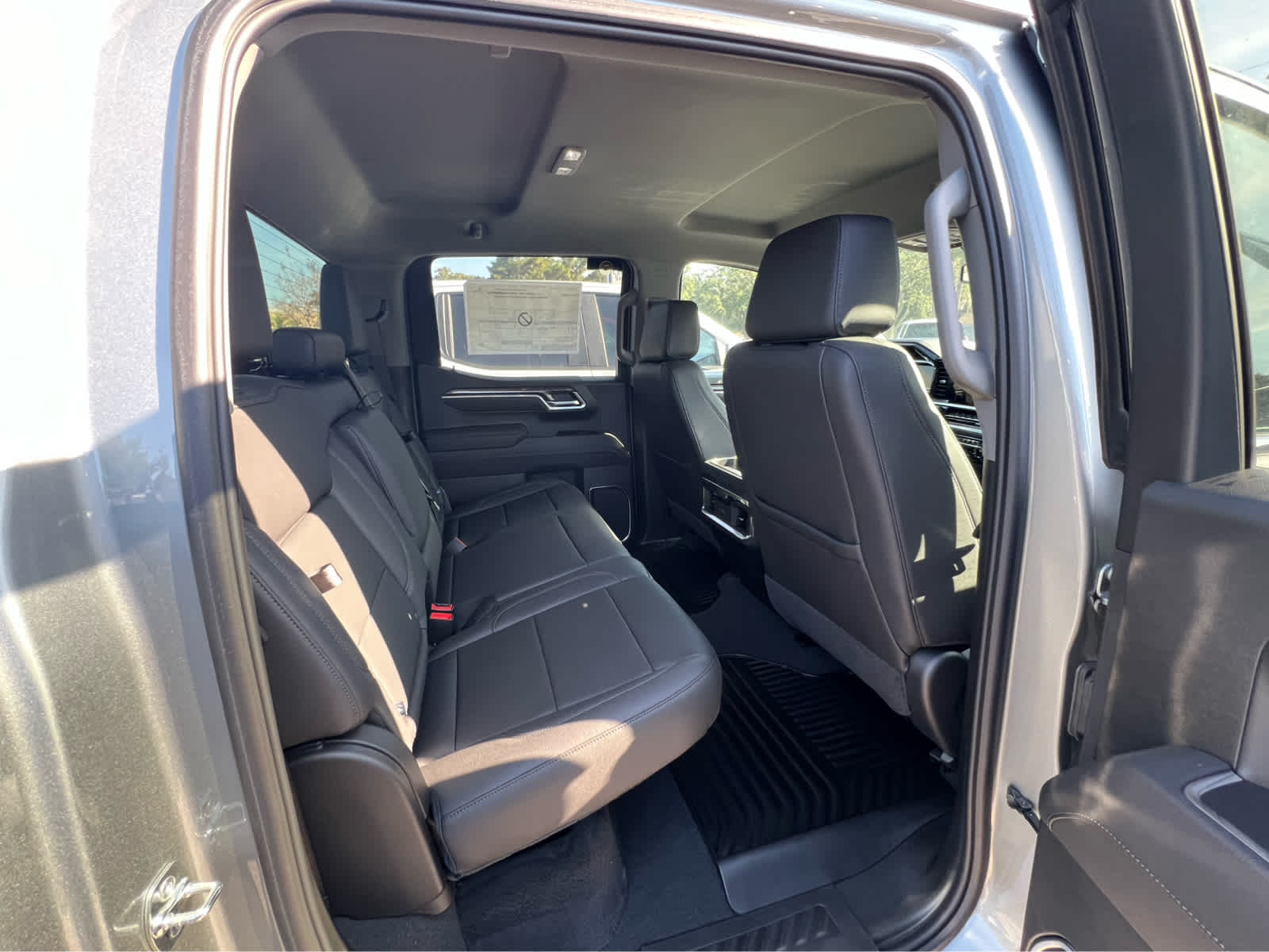 2025 Chevrolet Silverado 1500 LTZ - 5