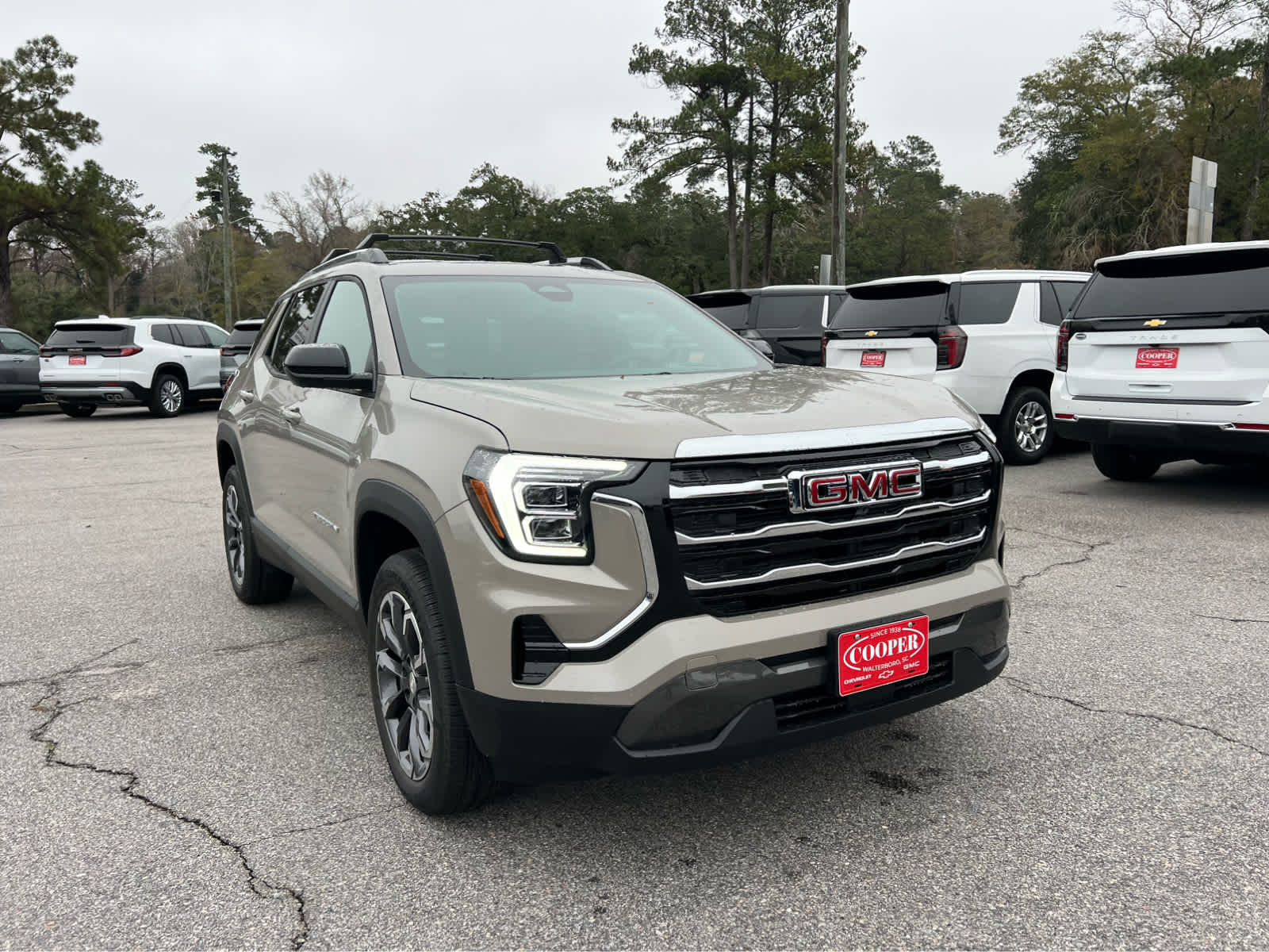 2026 GMC Terrain FWD Elevation - 1