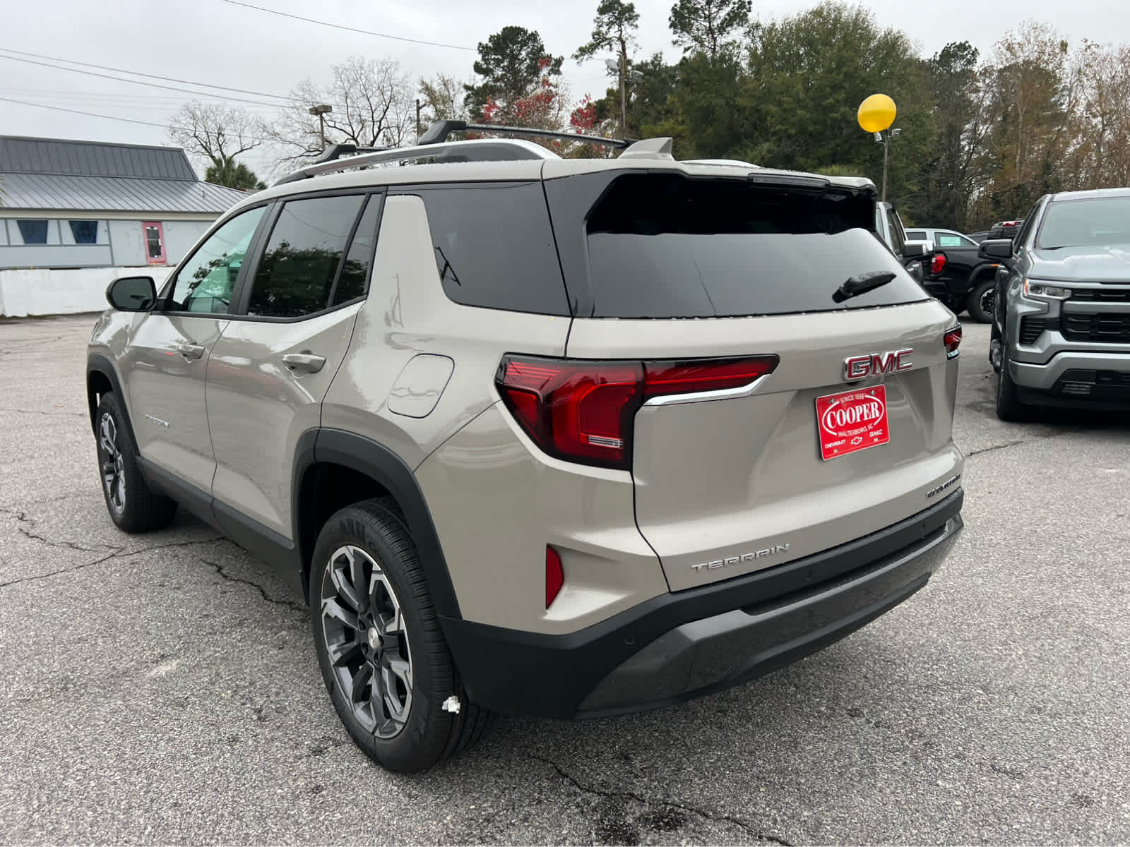 2026 GMC Terrain FWD Elevation - 4