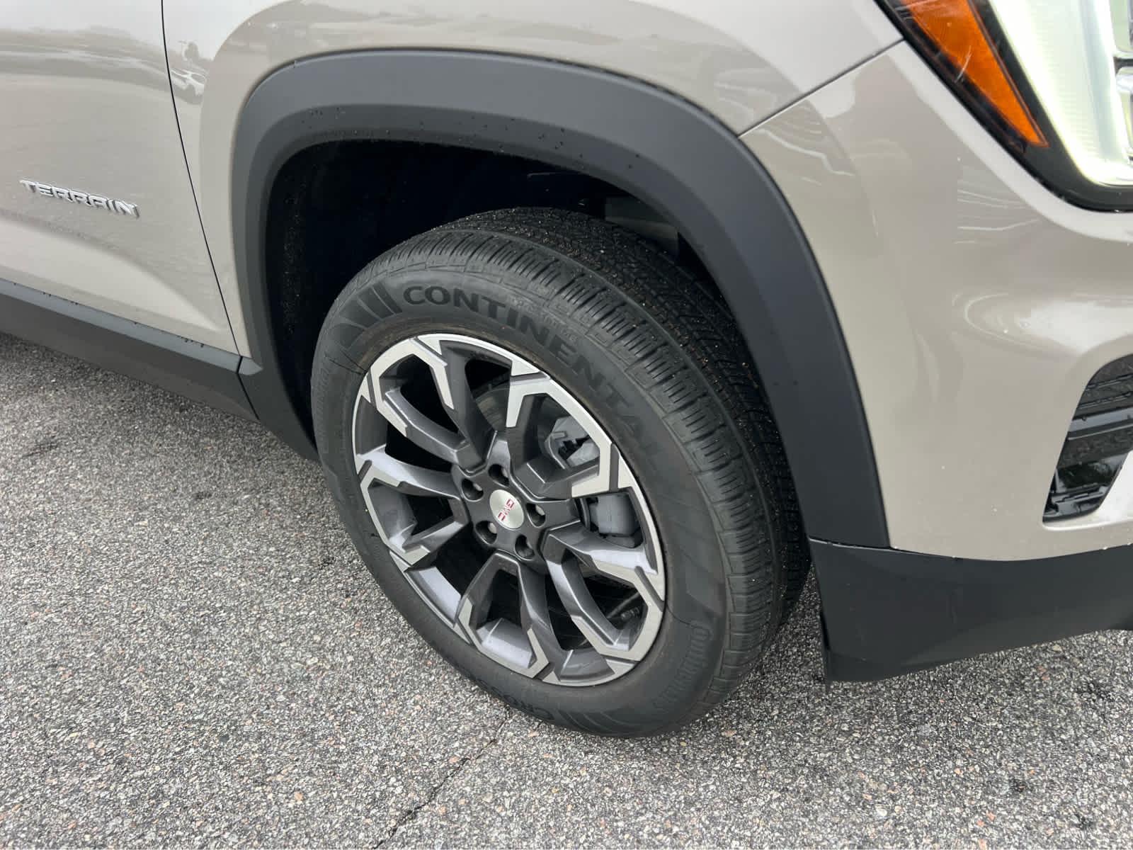 2026 GMC Terrain FWD Elevation - 2