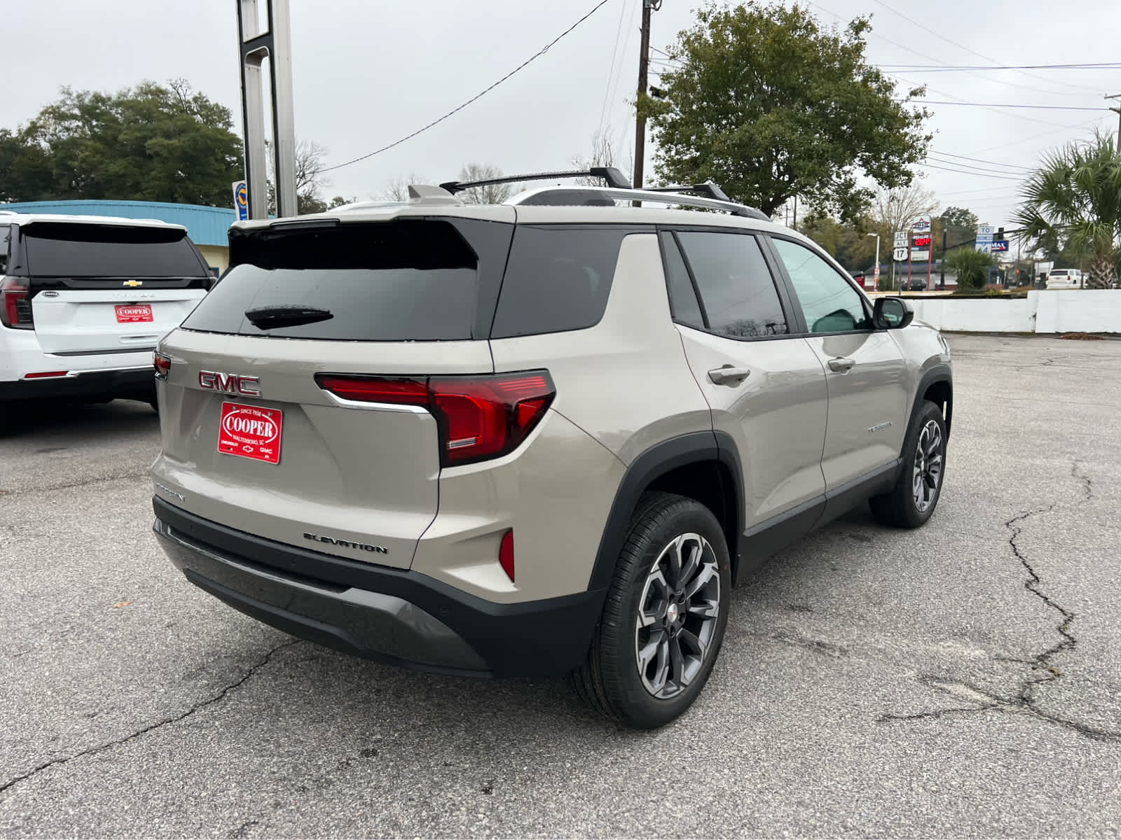 2026 GMC Terrain FWD Elevation - 3