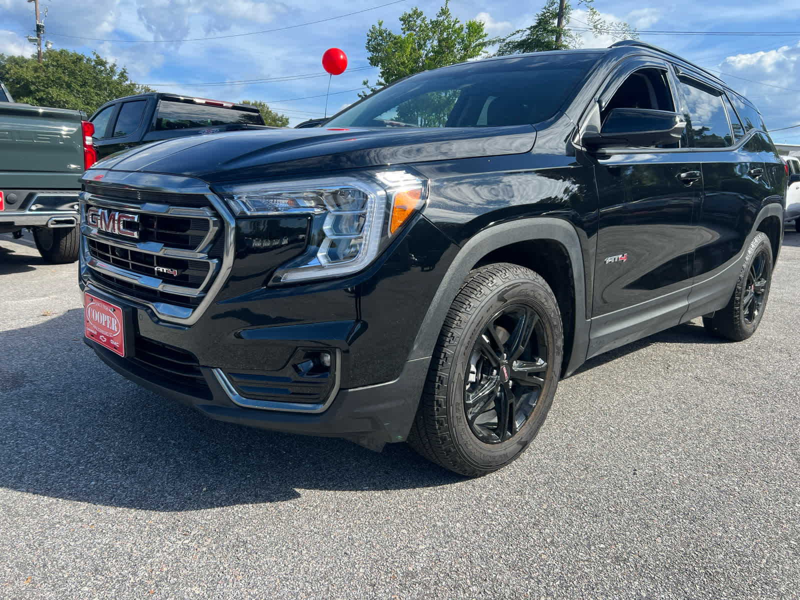 2024 GMC Terrain AT4 - 0